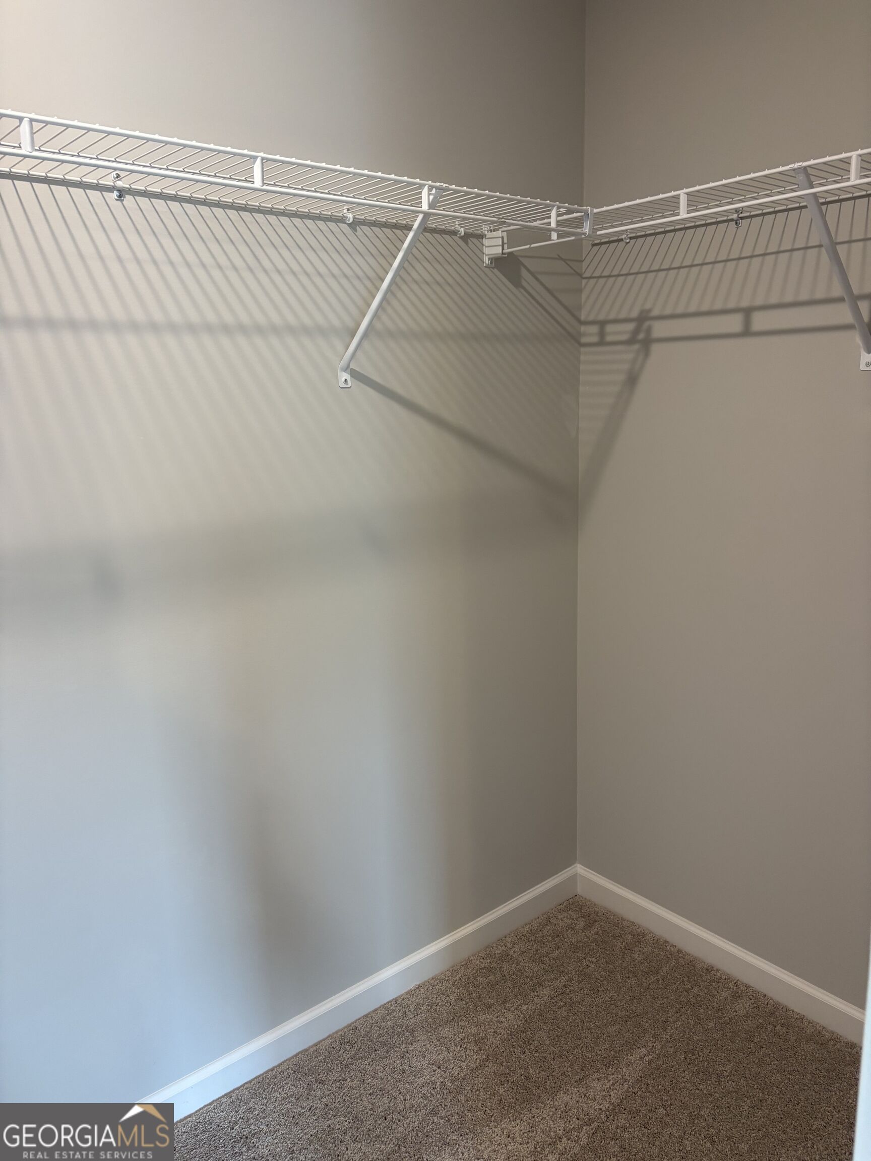 5282 Fox Den Road Property Photo 28