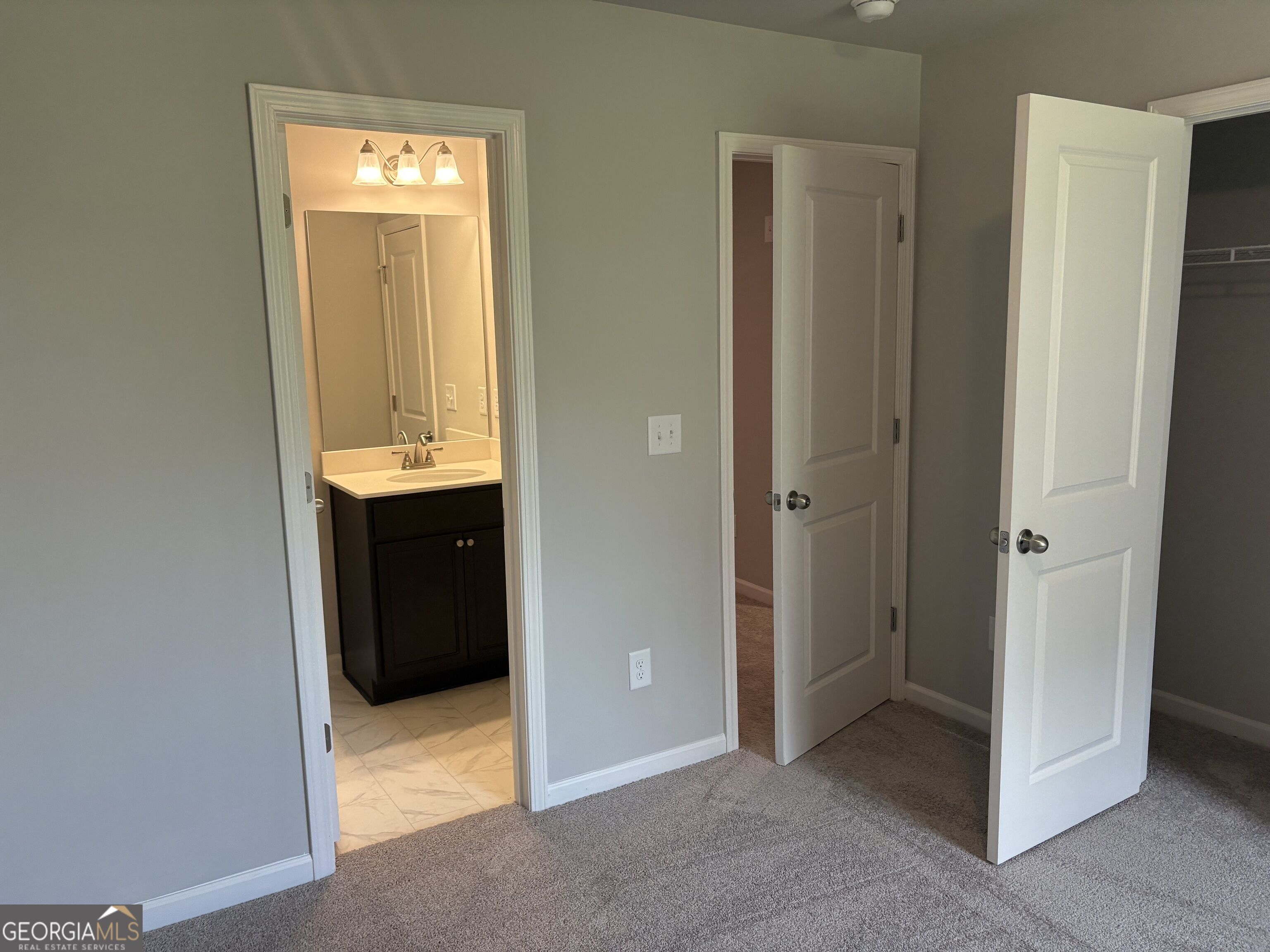 5282 Fox Den Road Property Photo 40