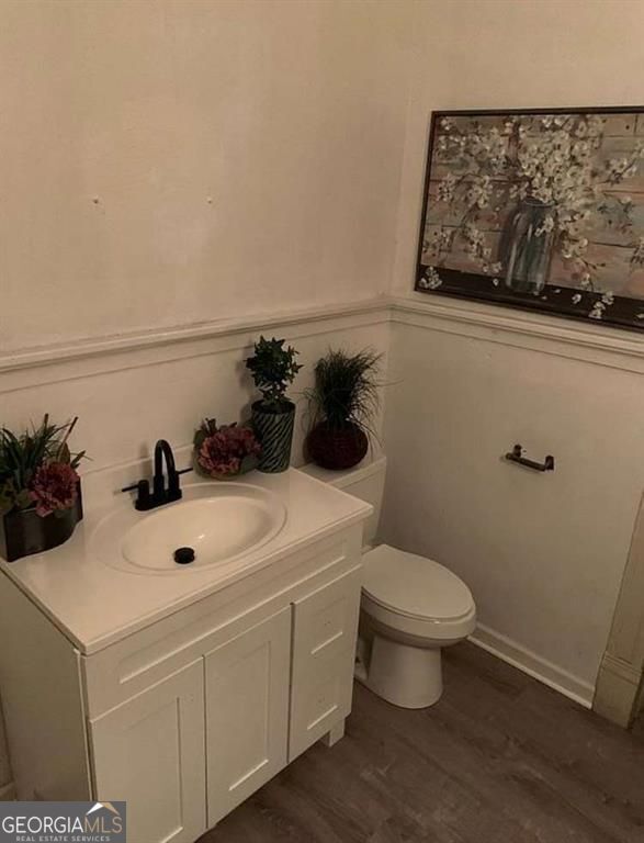 114 E Adams Street Property Photo 13