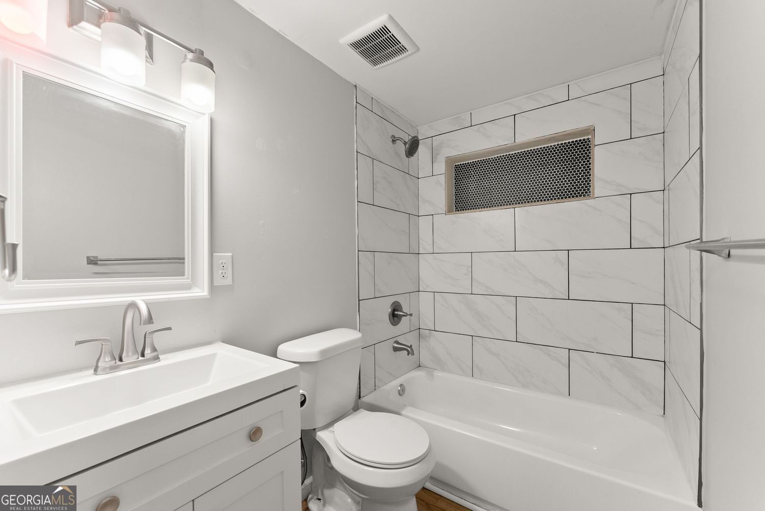 212 Walker Drive Property Photo 12