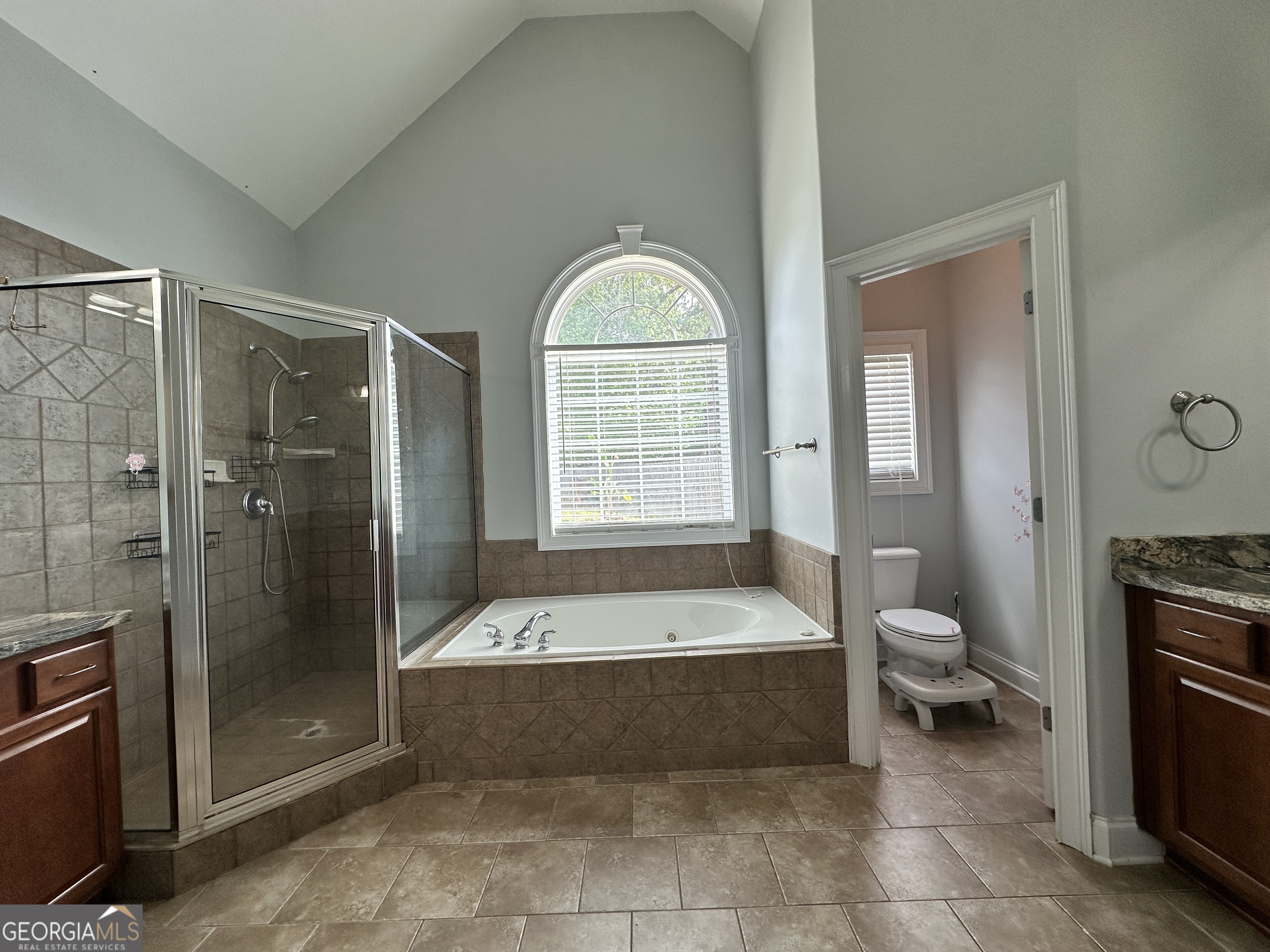 320 Pecan Court Property Photo 13