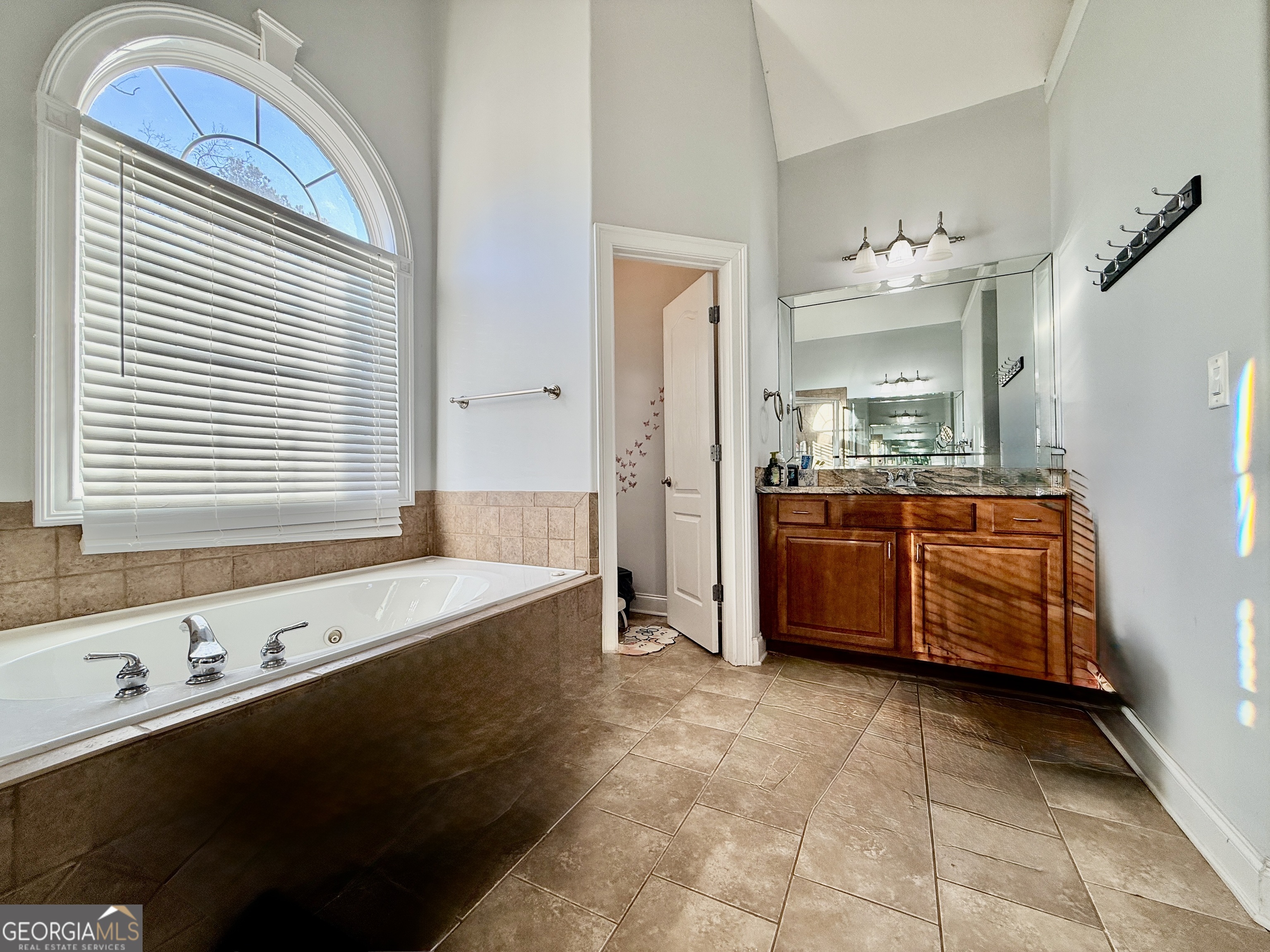 320 Pecan Court Property Photo 15