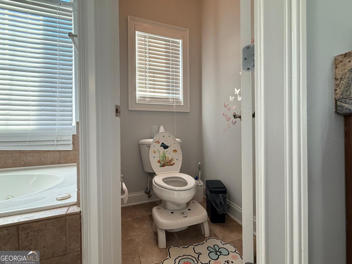 320 Pecan Court Property Photo 16