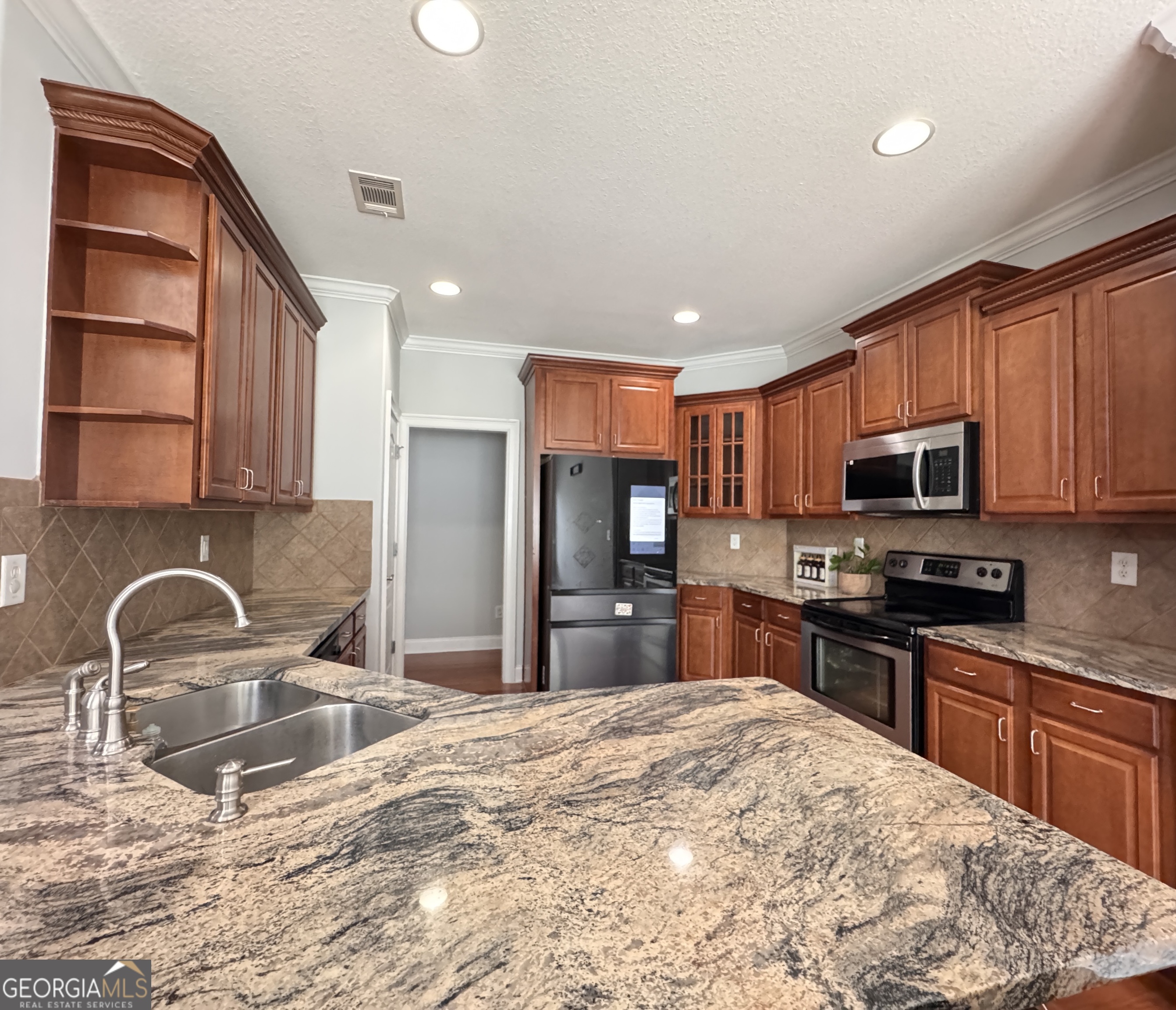 320 Pecan Court Property Photo 23