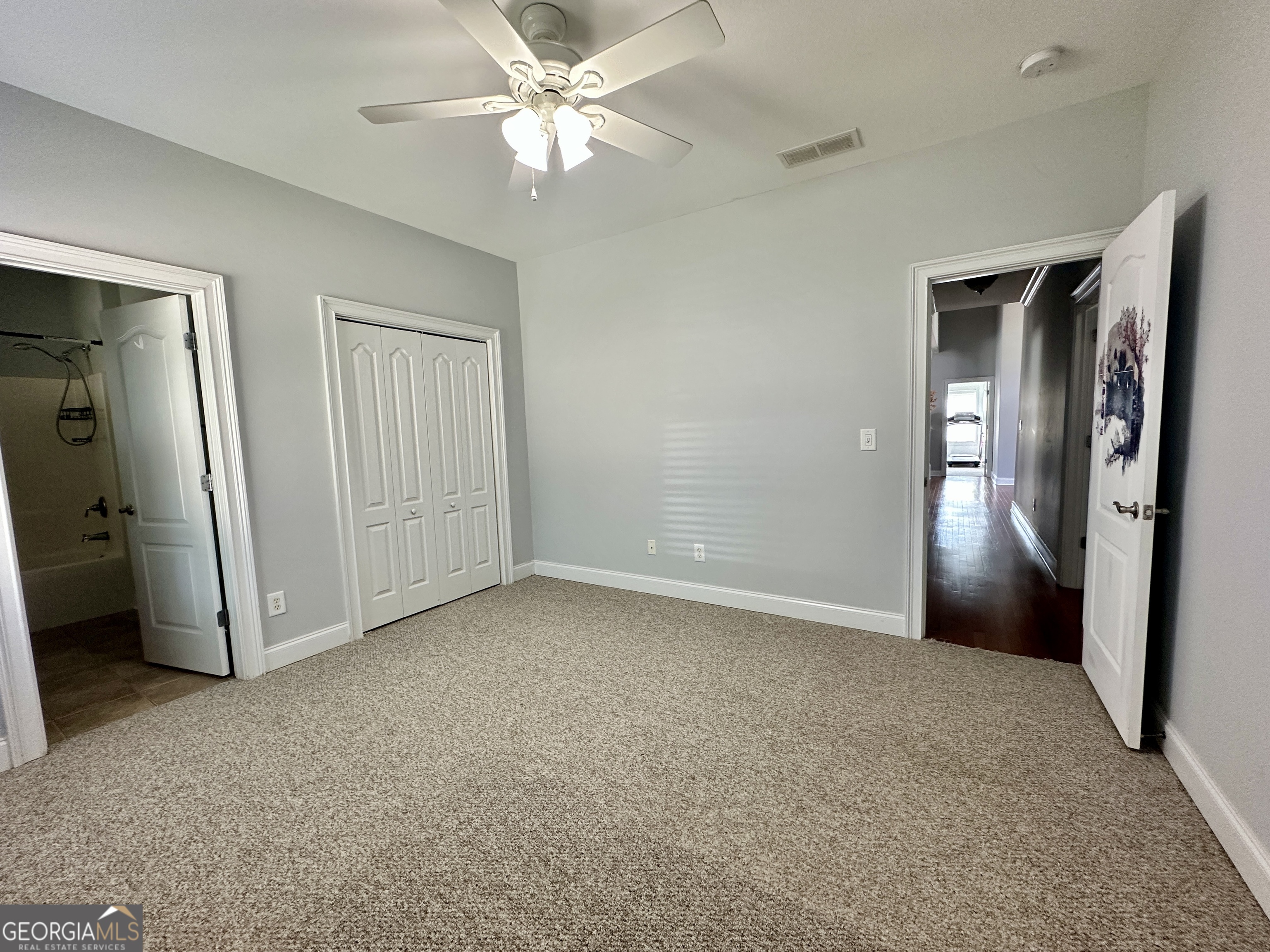 320 Pecan Court Property Photo 27