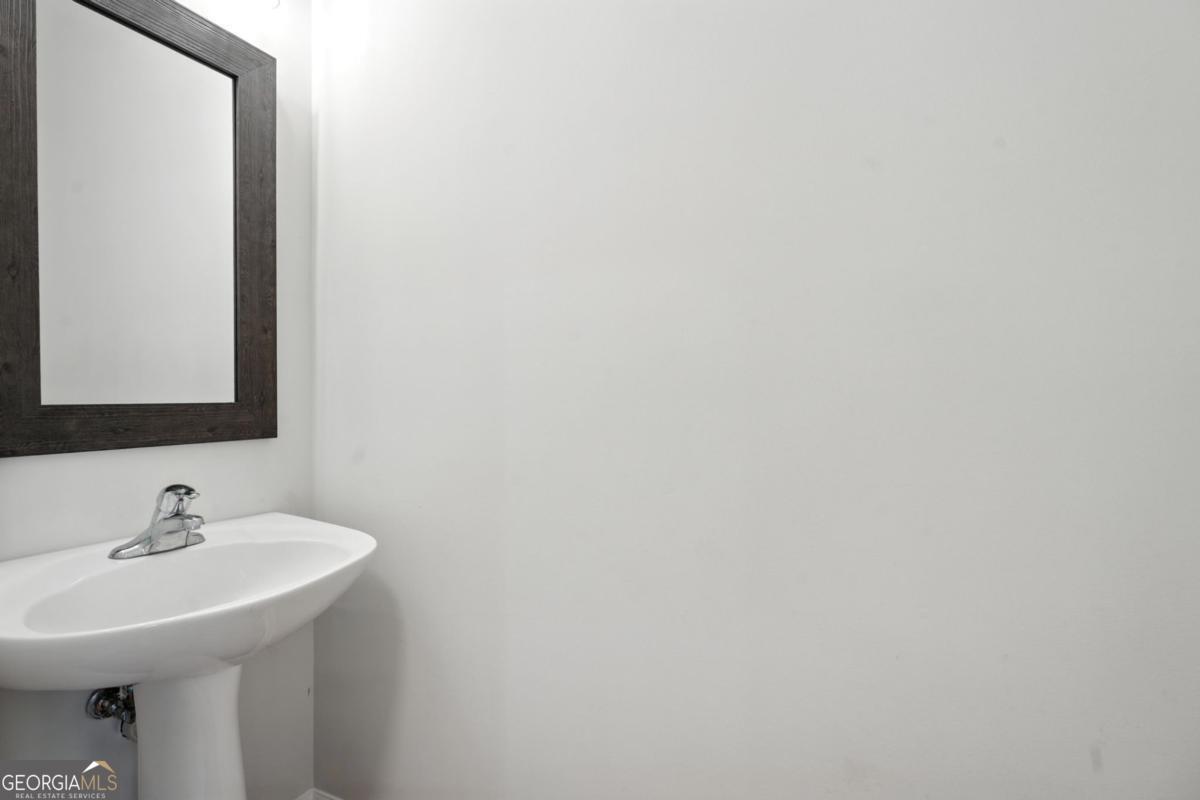 1689 Liberty Parkway Nw Property Photo 11