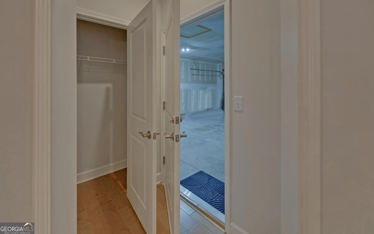 5989 Rollingwood Way Property Photo 34