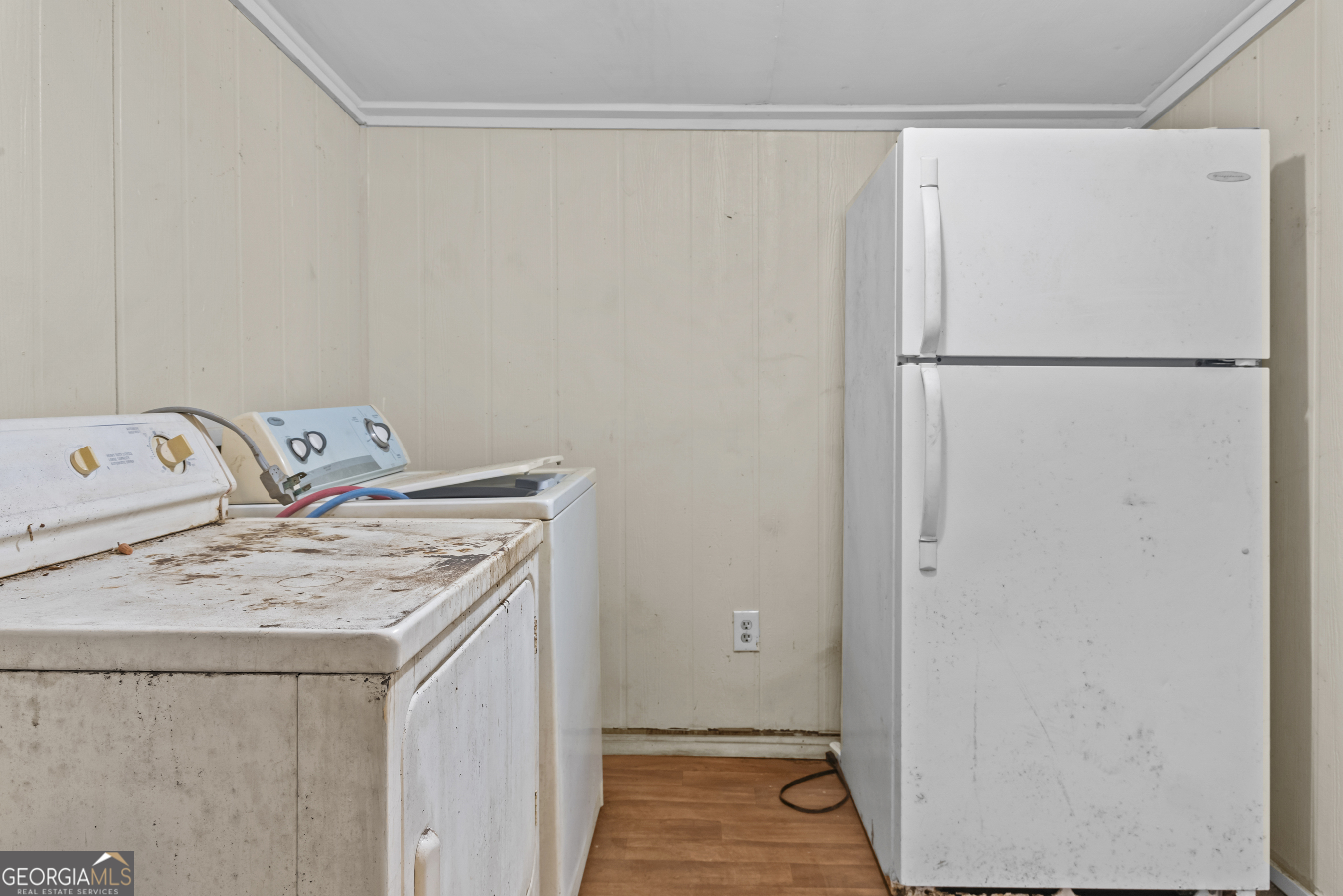 546 Fourth Street Property Photo 14