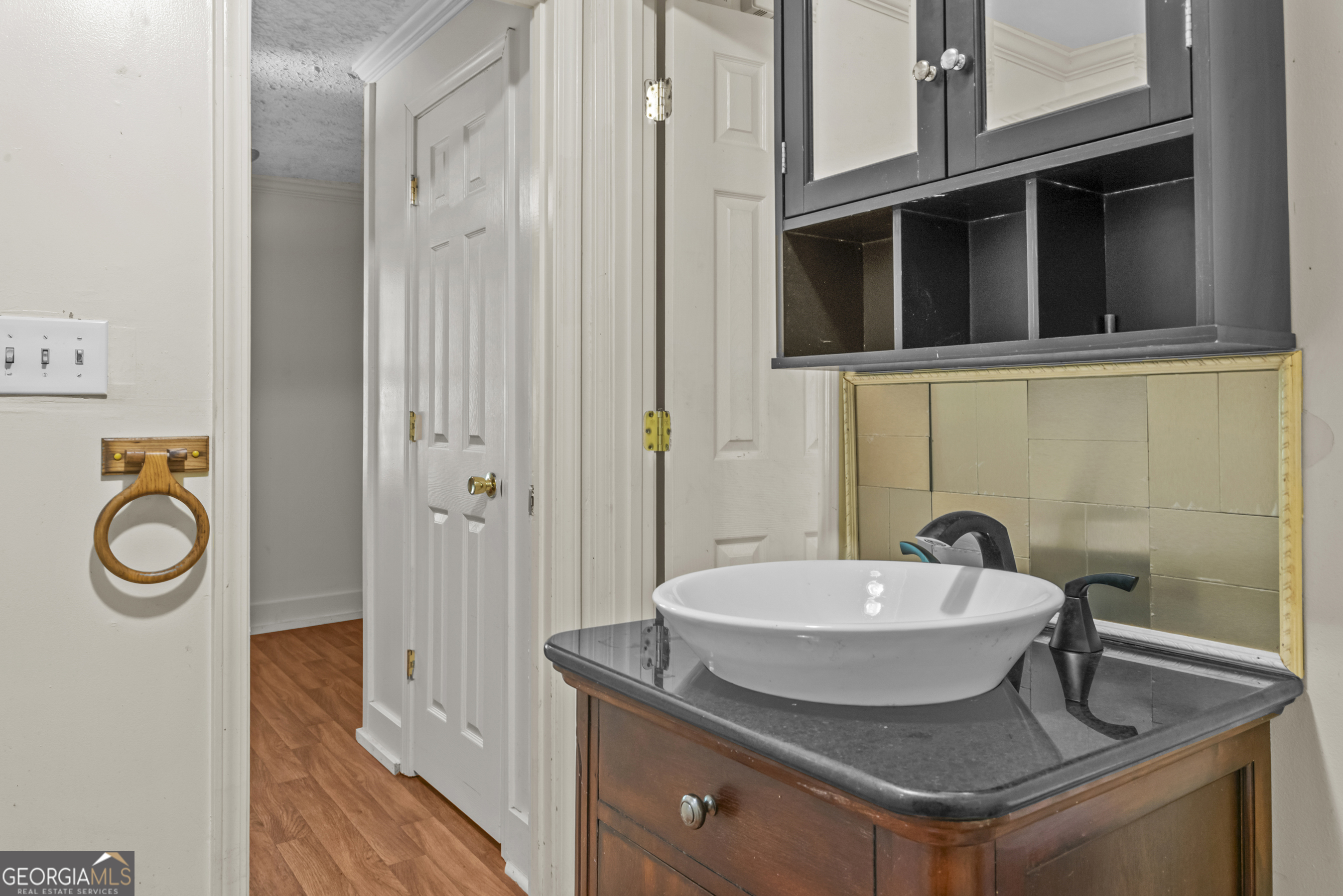 546 Fourth Street Property Photo 18