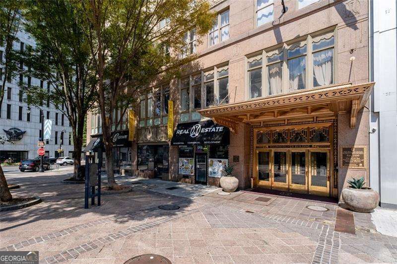 32 Peachtree Street NW # 804 Property Photo 1