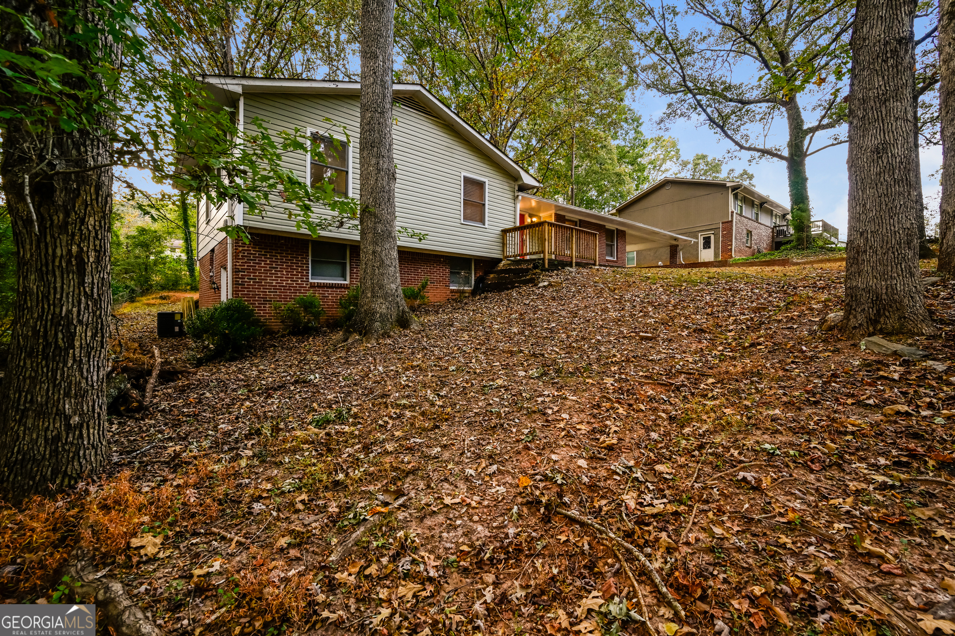 3851 N Shelby Lane Property Photo 5