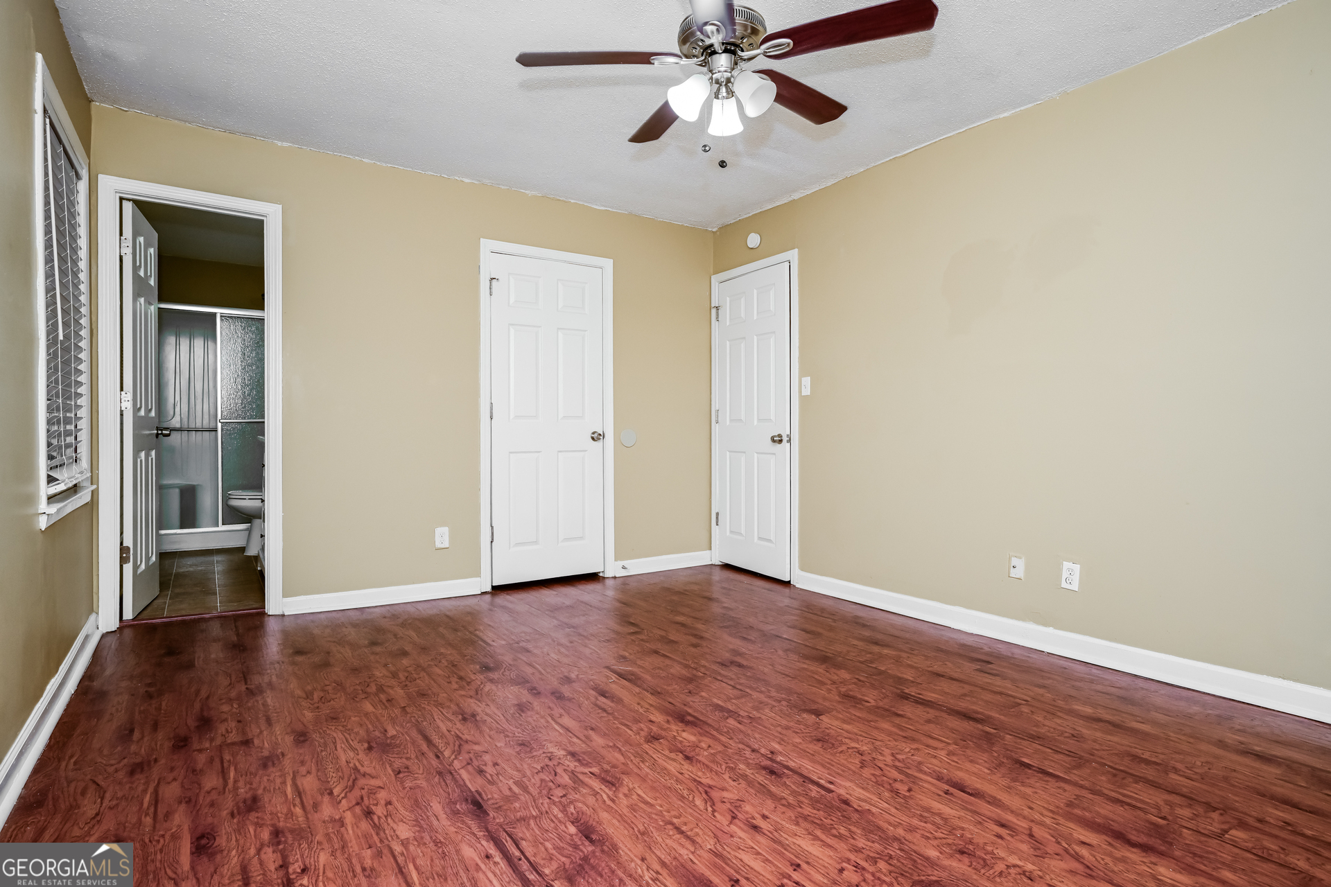 3851 N Shelby Lane Property Photo 12