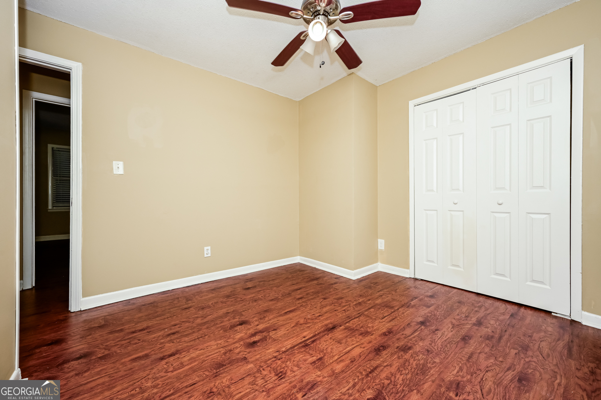 3851 N Shelby Lane Property Photo 18