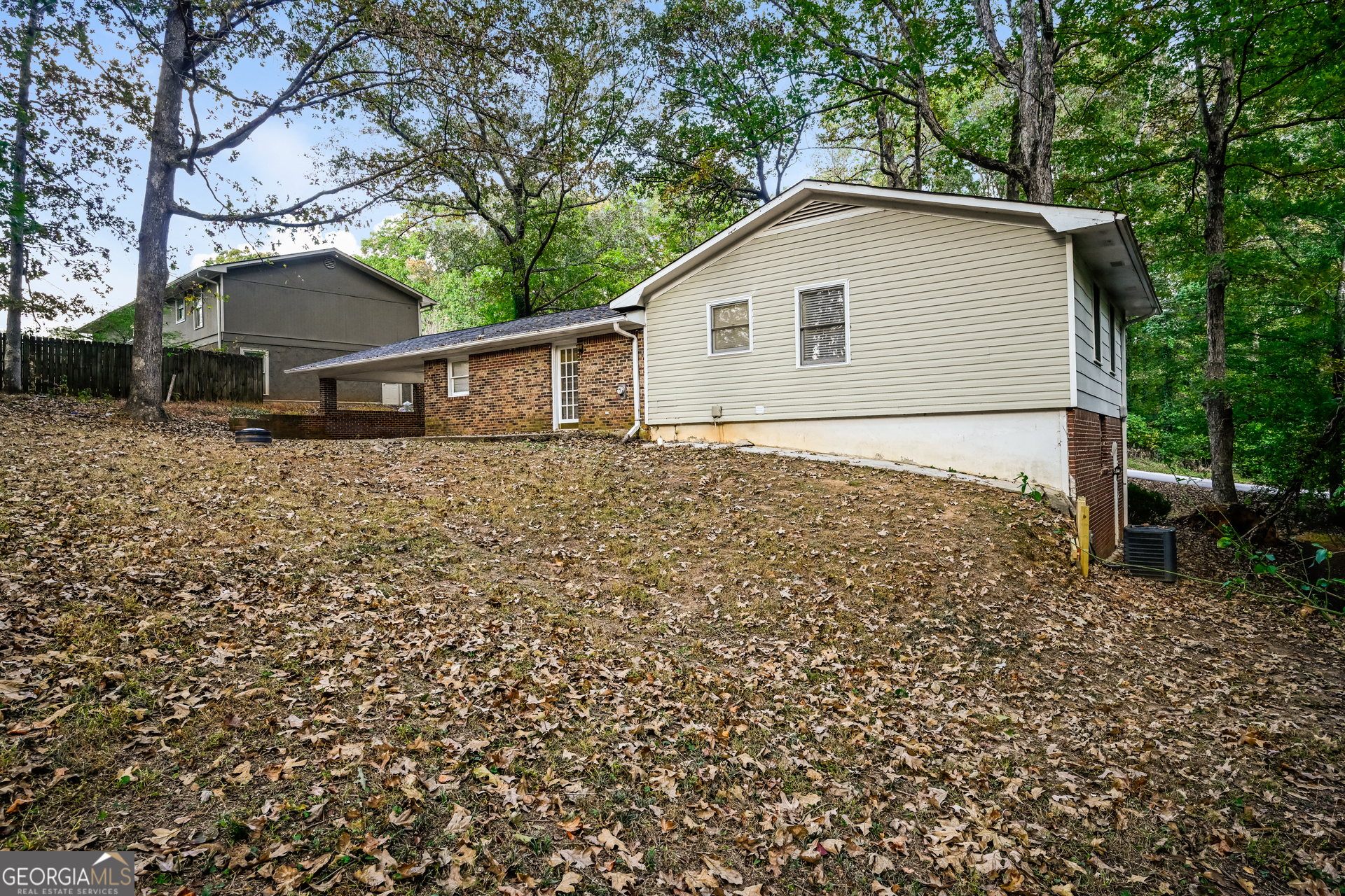 3851 N Shelby Lane Property Photo 22