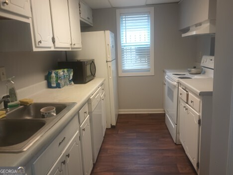 3168 Nectarine Circle Property Photo 3