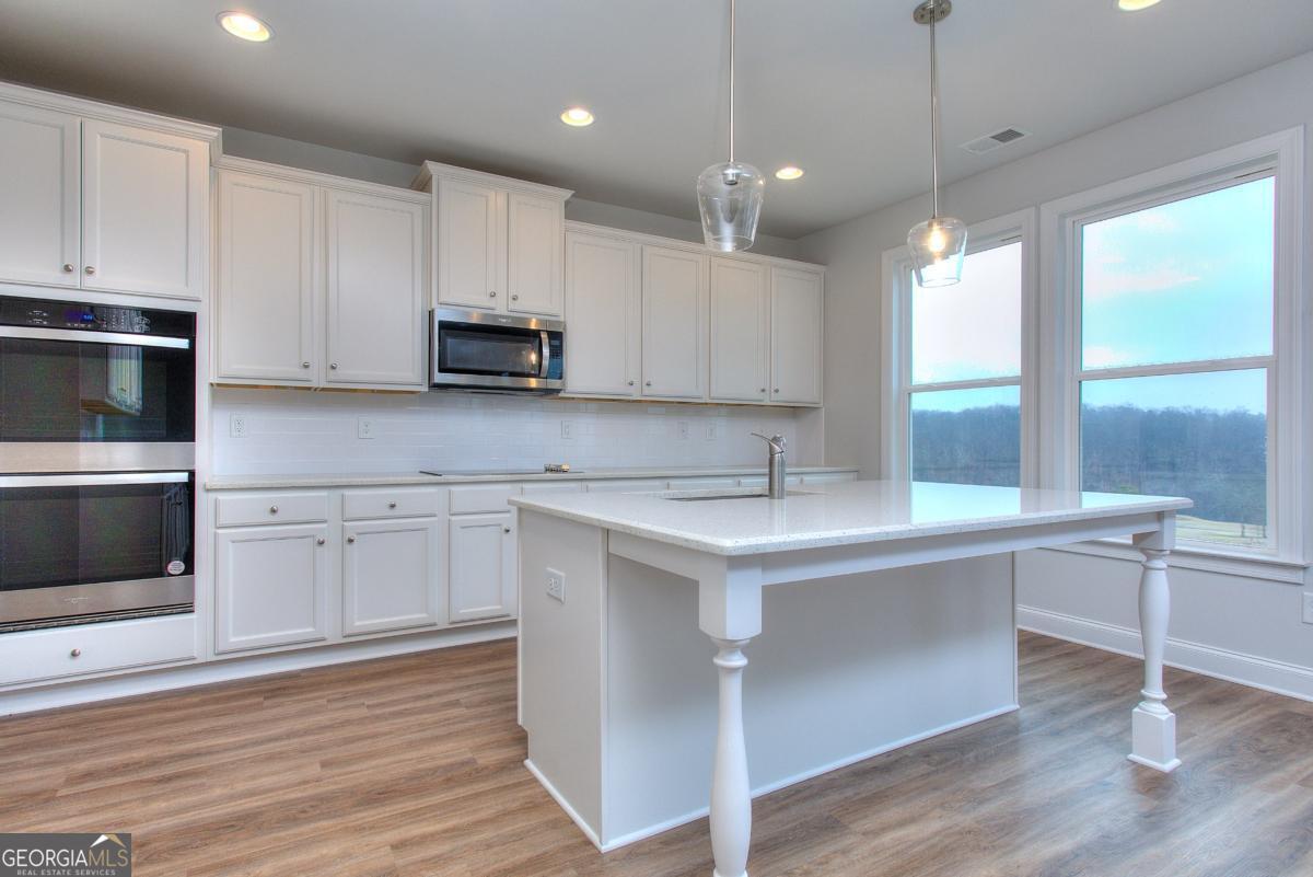 132 Classic Overlook Property Photo 13