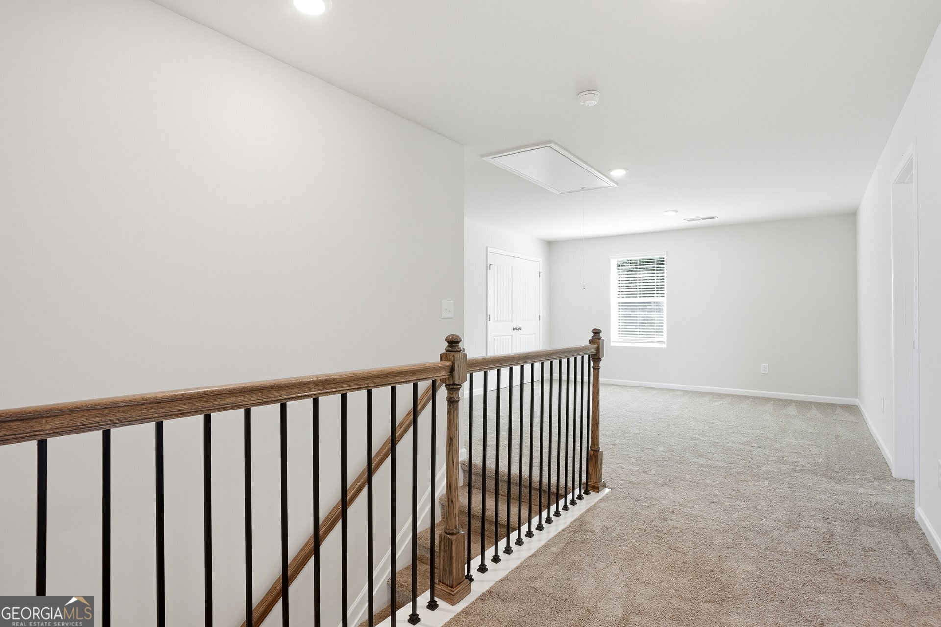 371 Orwell Drive Property Photo 12