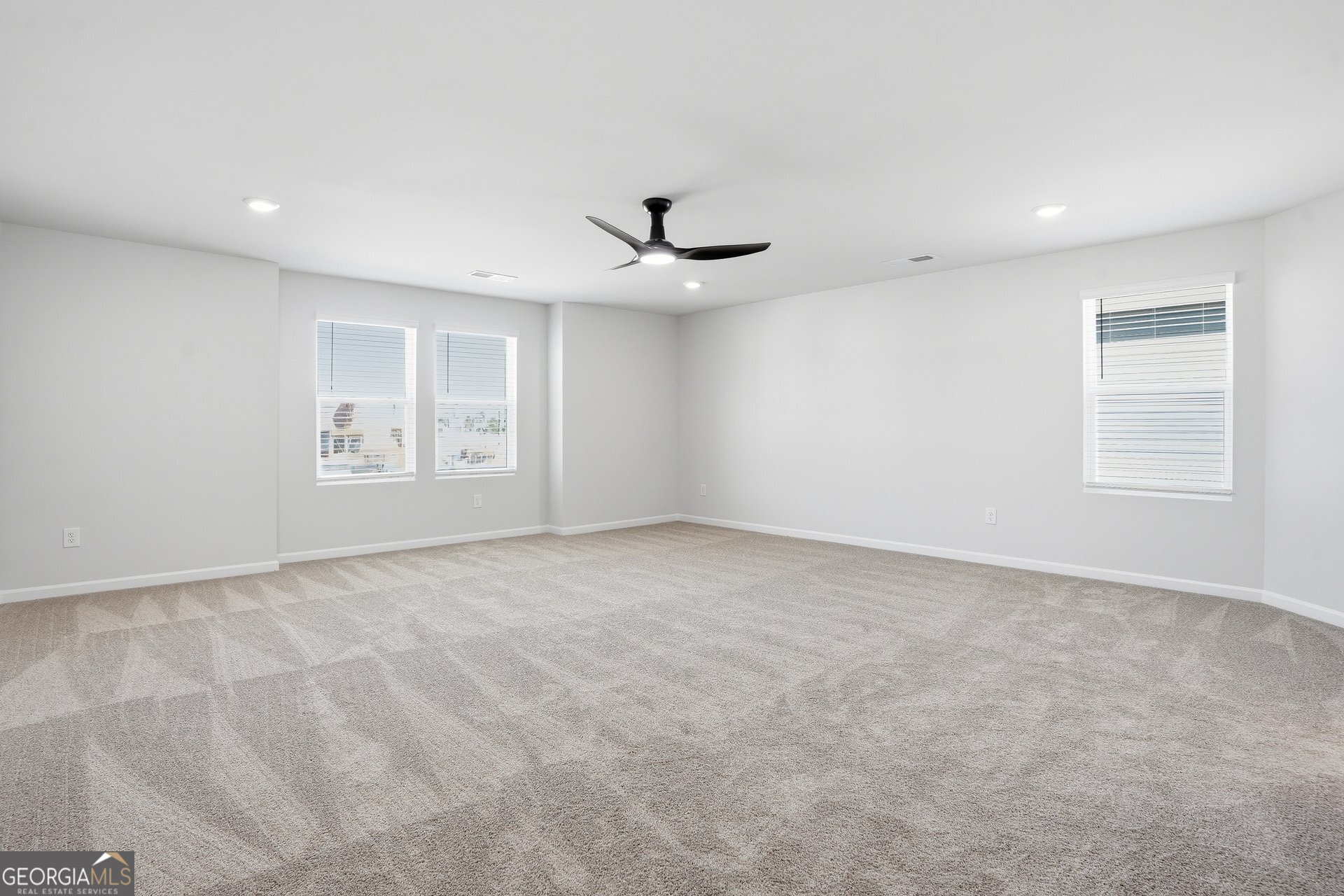 371 Orwell Drive Property Photo 14