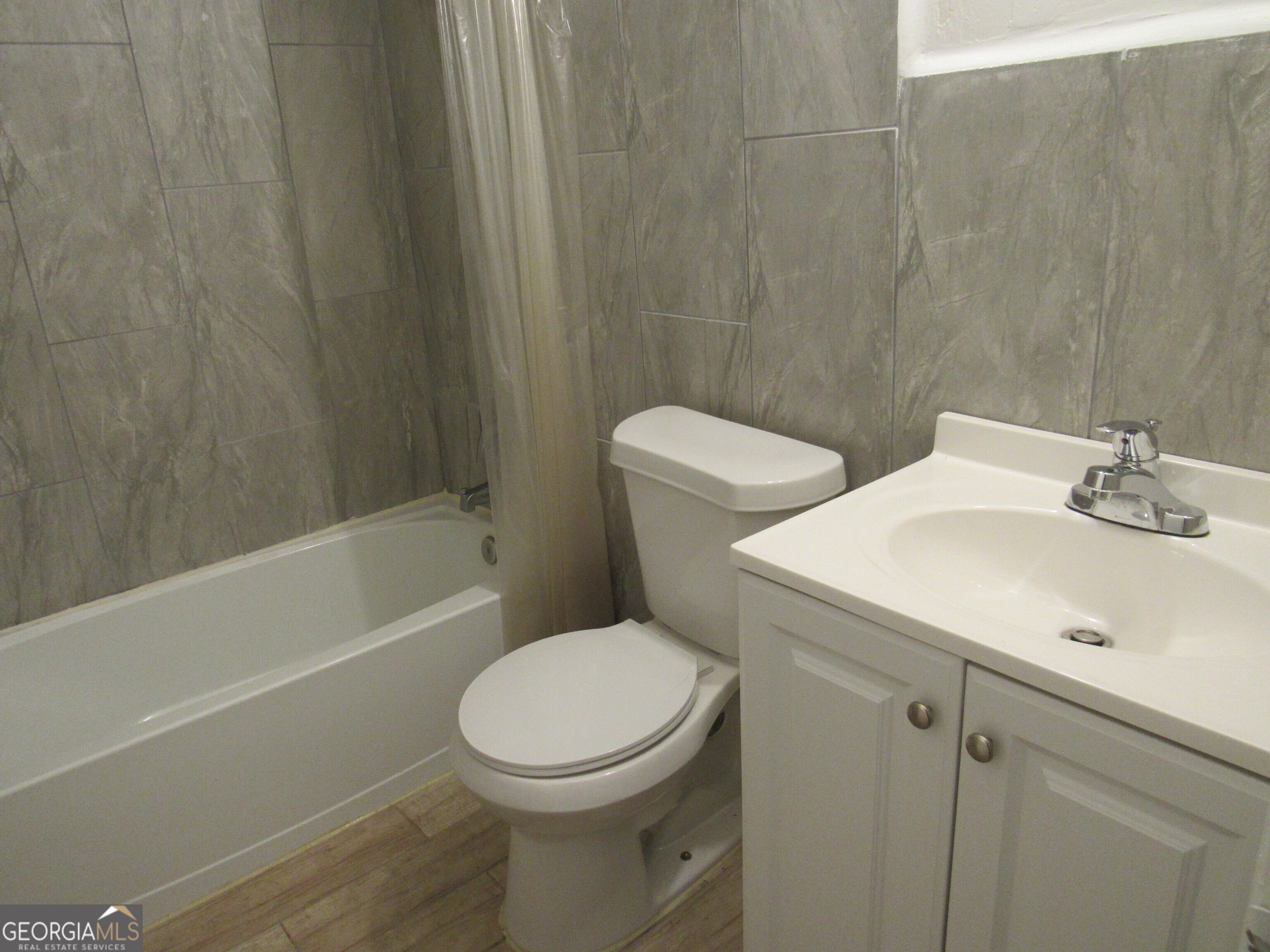 3426 Lancing Court Property Photo 18