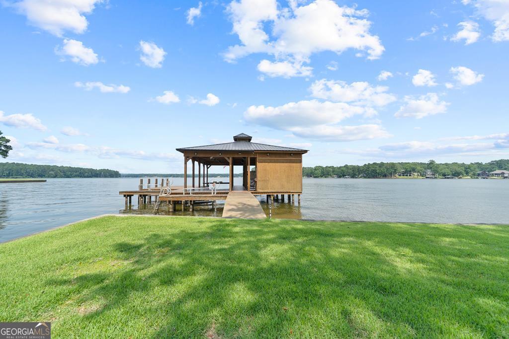211 Lakecrest Drive Ne Property Photo 14