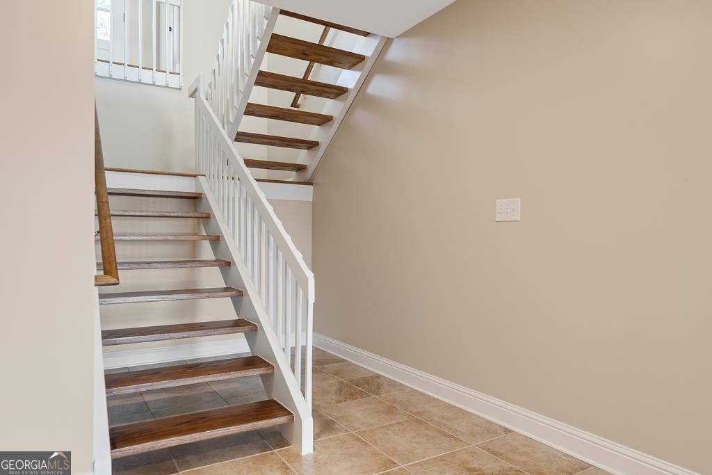 211 Lakecrest Drive Ne Property Photo 50