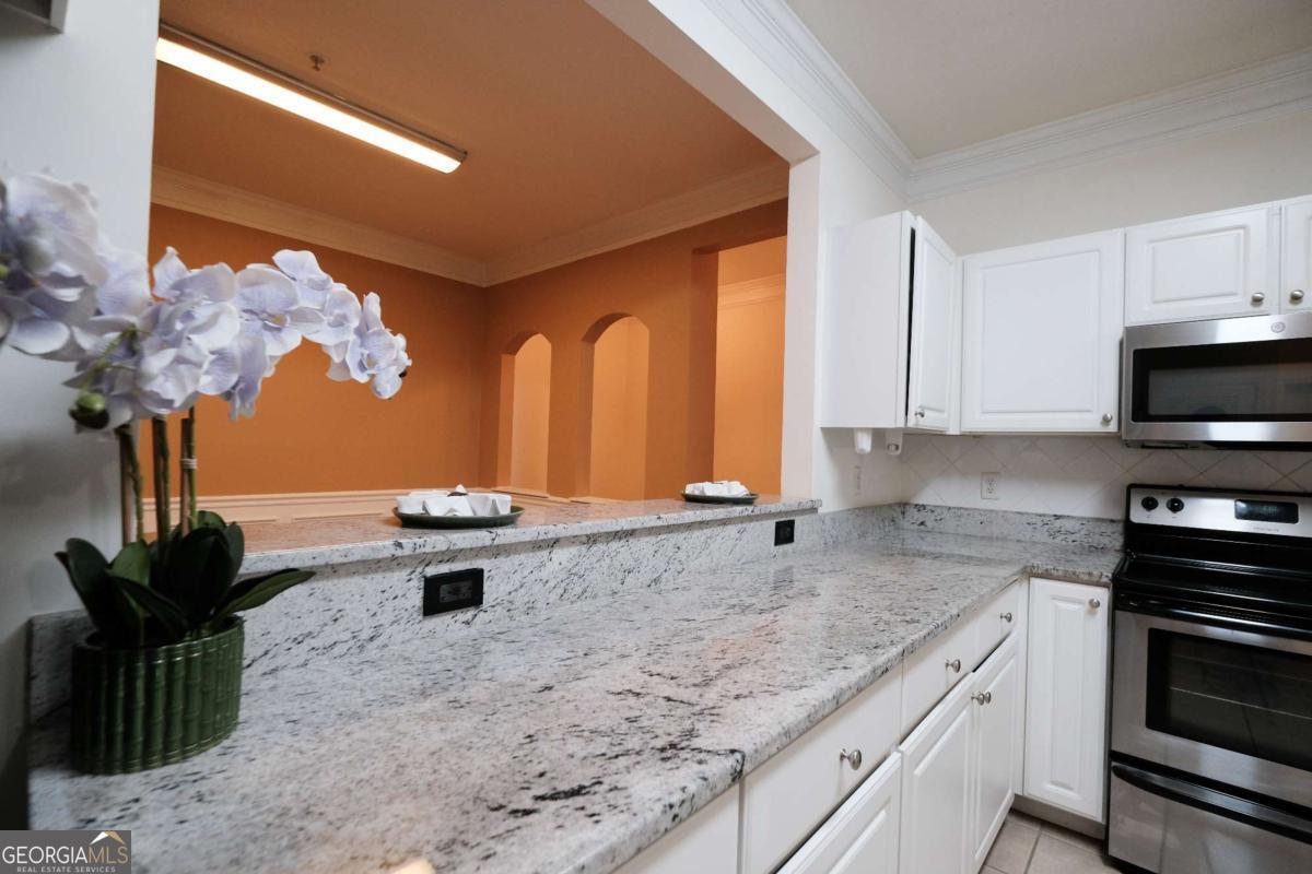 4007 Westchester Ridge Ne Property Photo 3