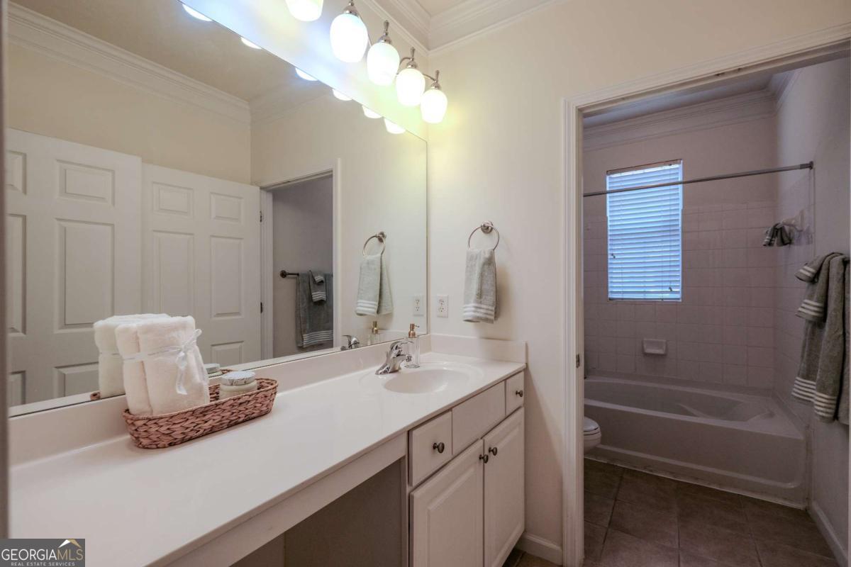 4007 Westchester Ridge Ne Property Photo 17