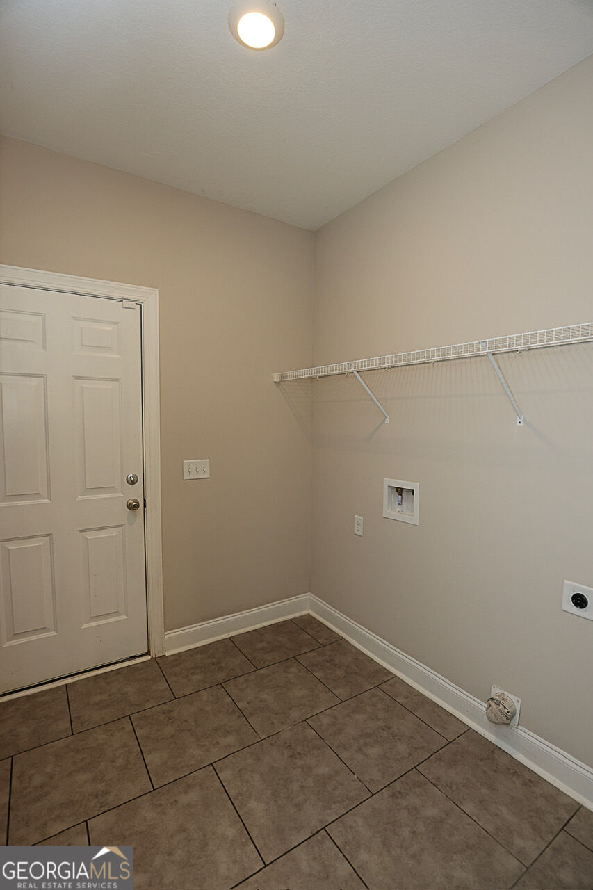 124 Annie Drive Property Photo 7