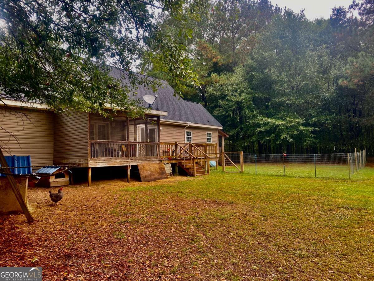 290 Poplar Creek Road Property Photo 5