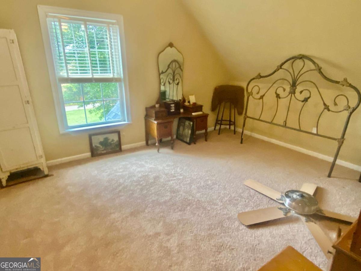 290 Poplar Creek Road Property Photo 40