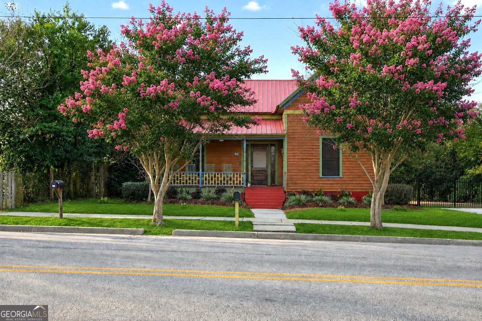 33 Main Street Property Photo 3