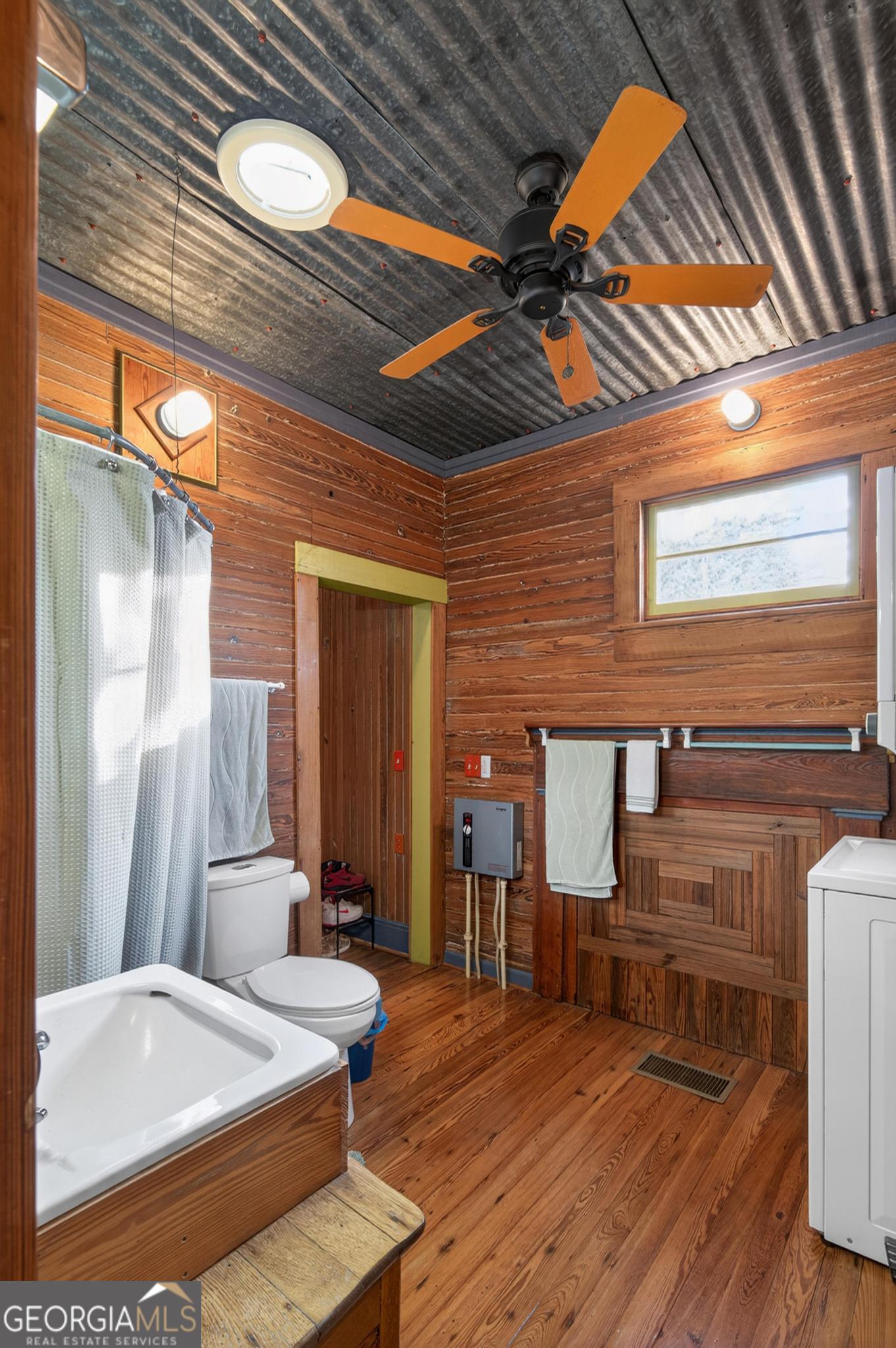 33 Main Street Property Photo 16