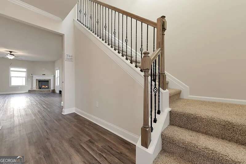 2454 Walker Drive Property Photo 3