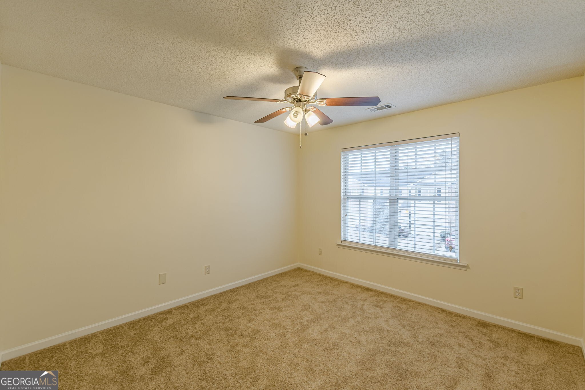137 Venture Path Property Photo 22