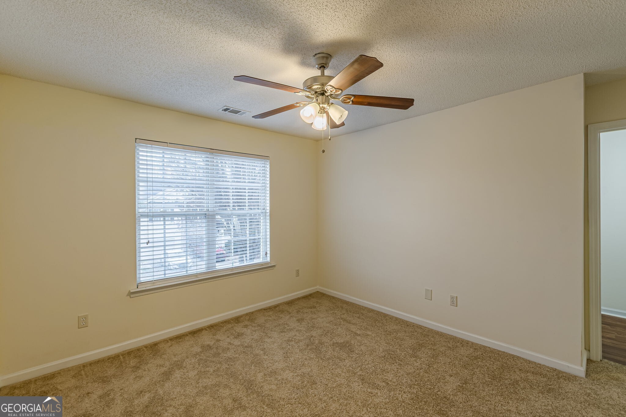 137 Venture Path Property Photo 26