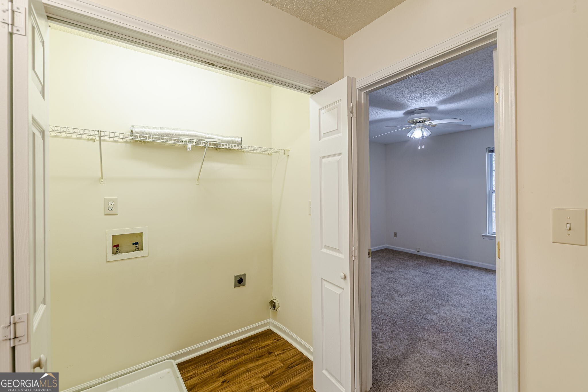 137 Venture Path Property Photo 32