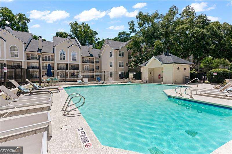 3655 Habersham Road Ne # A108 Property Photo 14