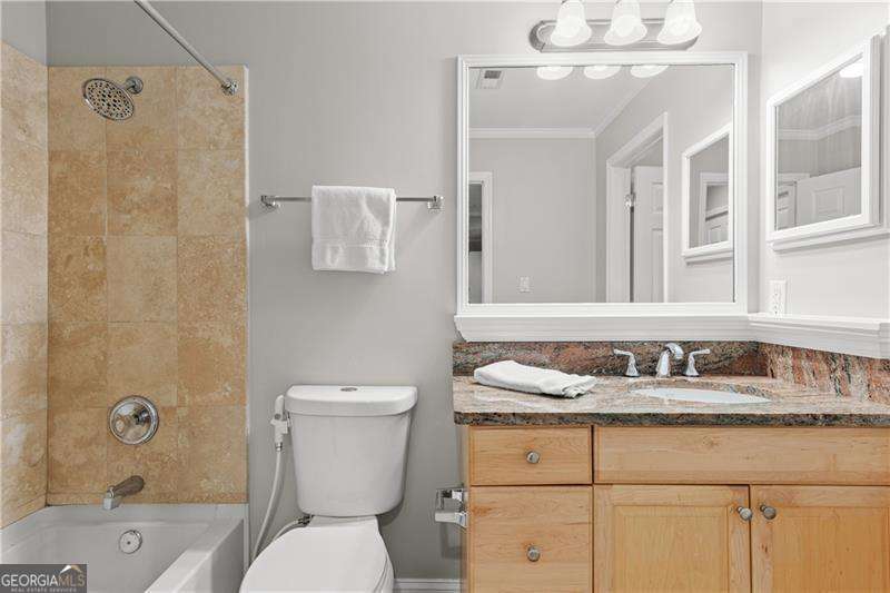 3655 Habersham Road Ne # A108 Property Photo 17