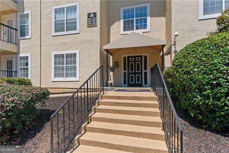 3655 Habersham Road Ne # A108 Property Photo 25