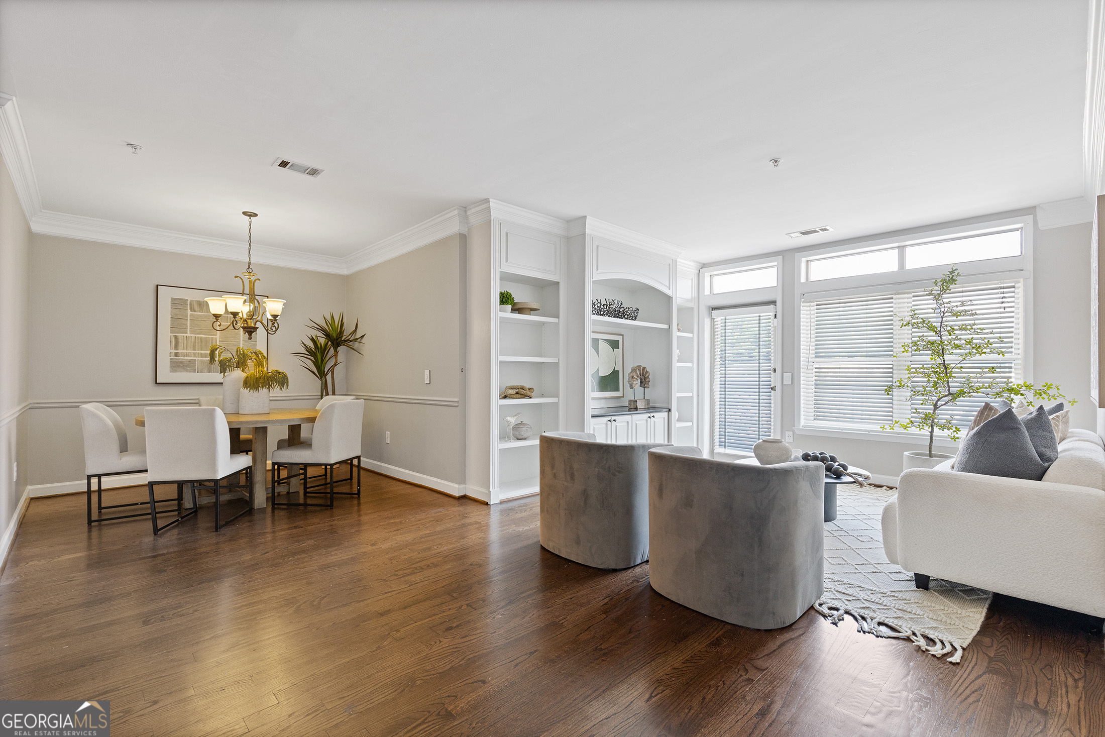 3334 Peachtree Road Ne # 109 Property Photo 1