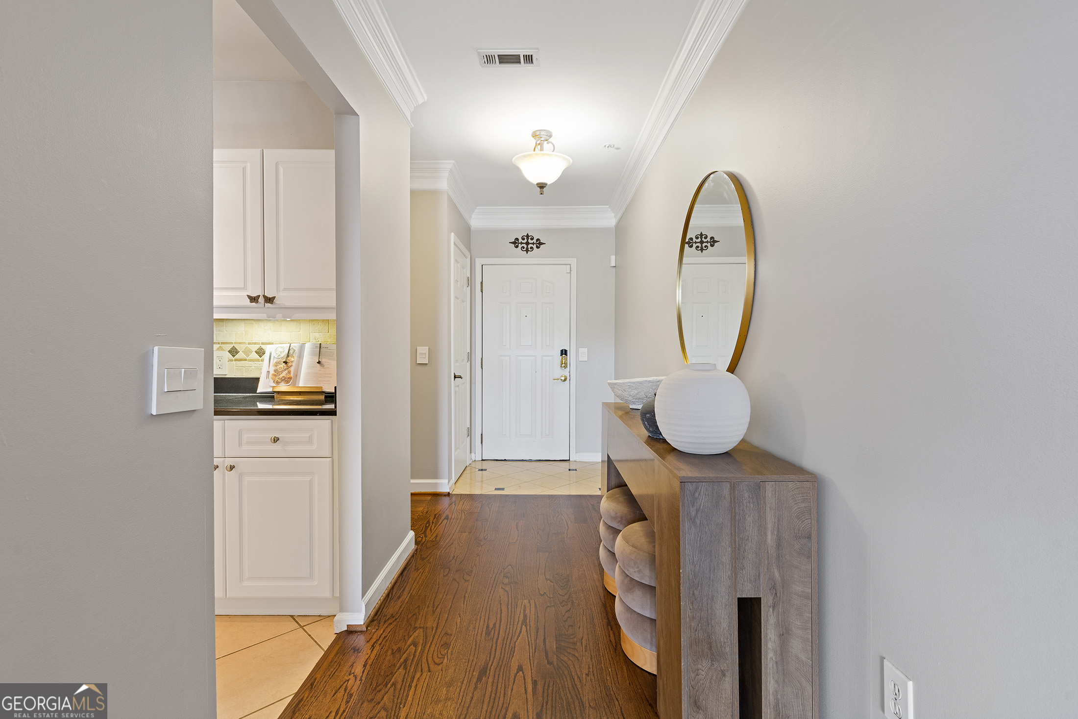 3334 Peachtree Road Ne # 109 Property Photo 6