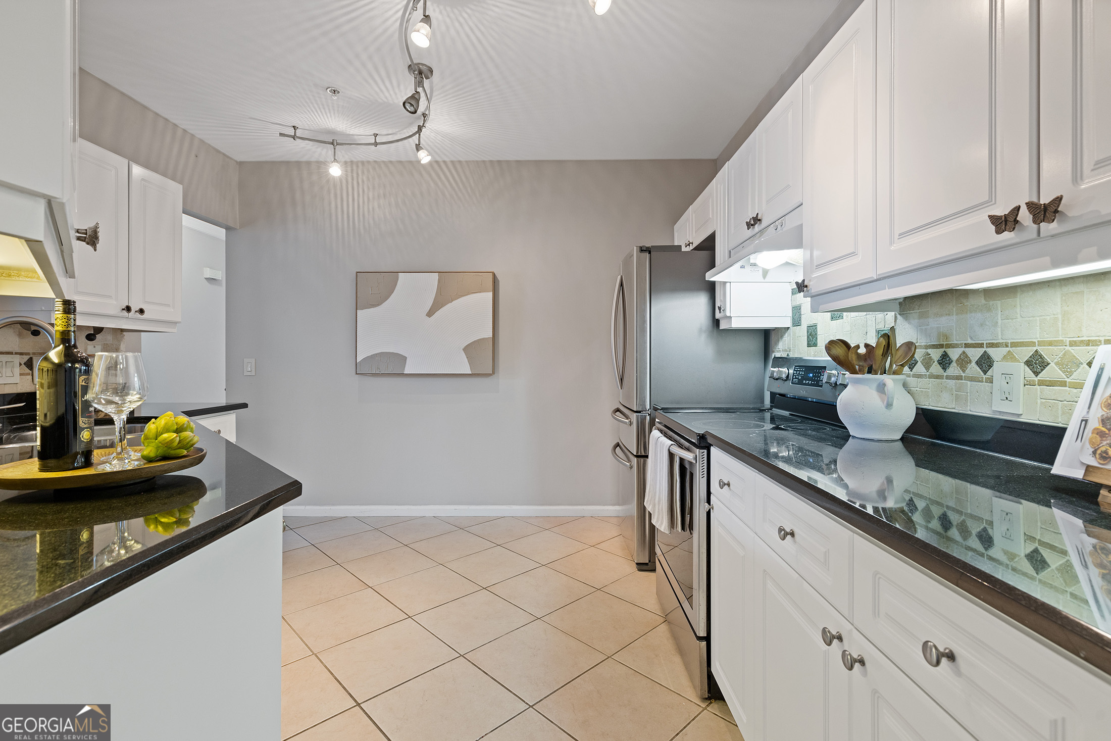 3334 Peachtree Road Ne # 109 Property Photo 7