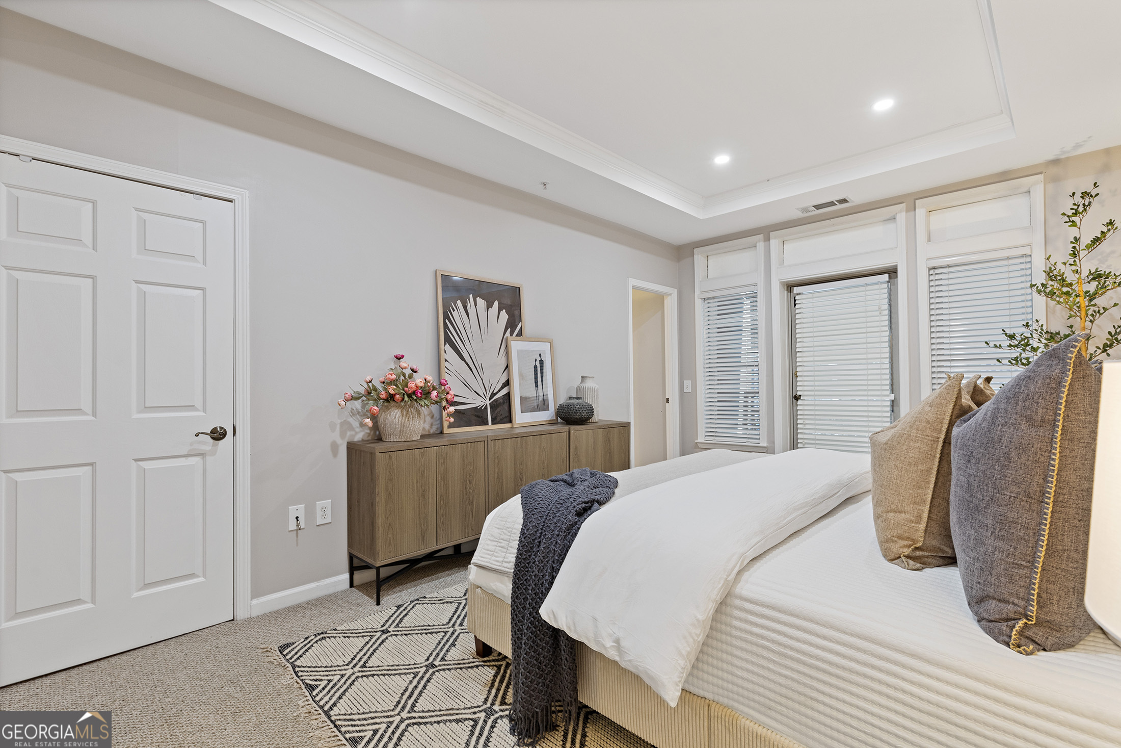 3334 Peachtree Road Ne # 109 Property Photo 16