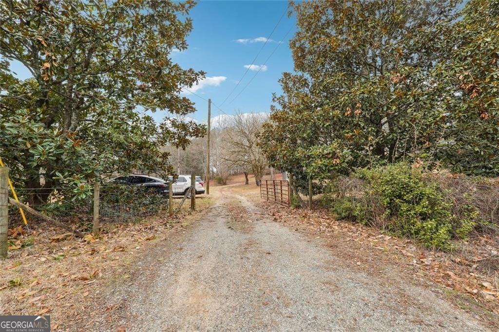8265 Seabolt Drive Property Photo 28