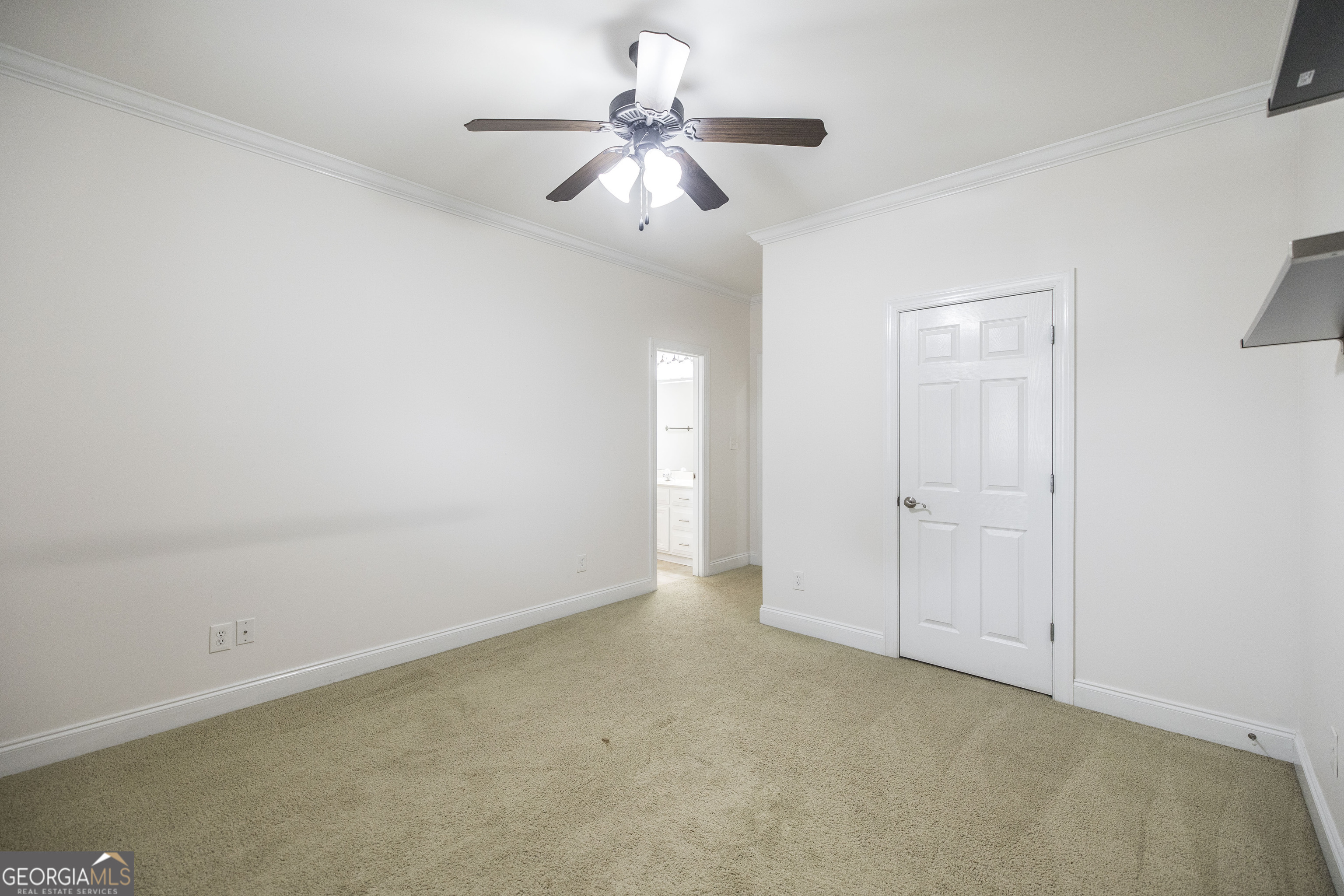720 Latrobe Way Property Photo 44