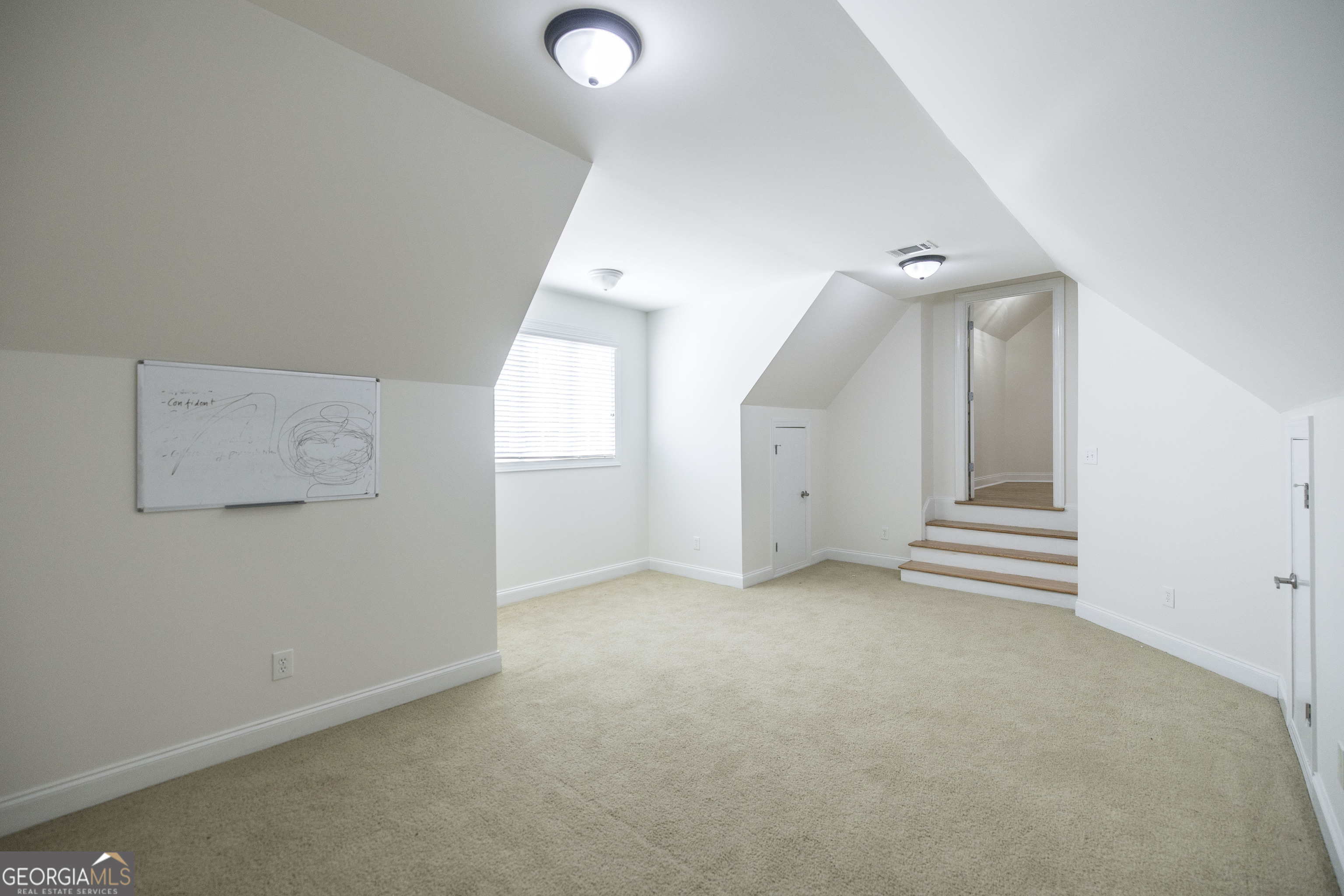 720 Latrobe Way Property Photo 47