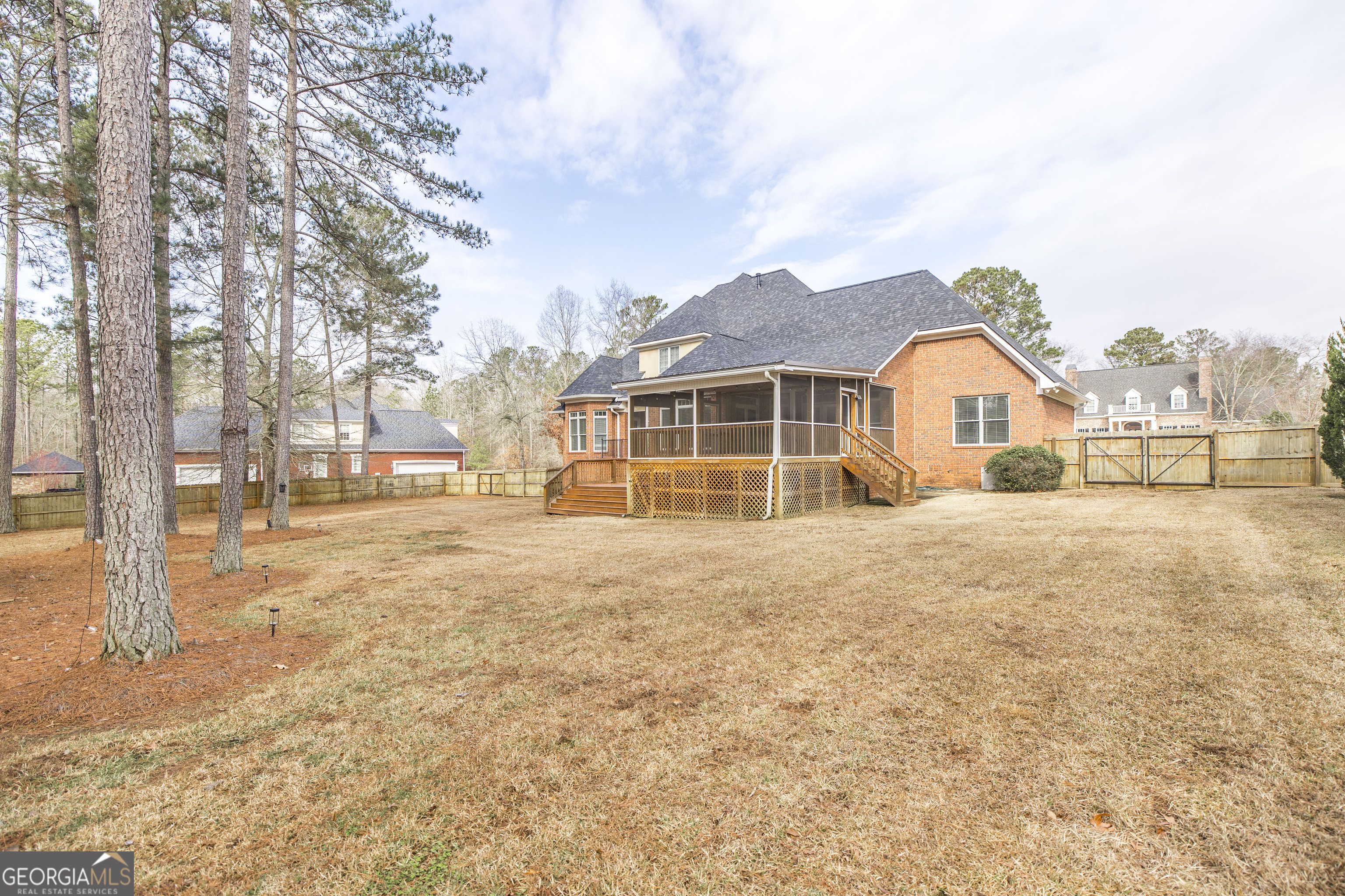 720 Latrobe Way Property Photo 49