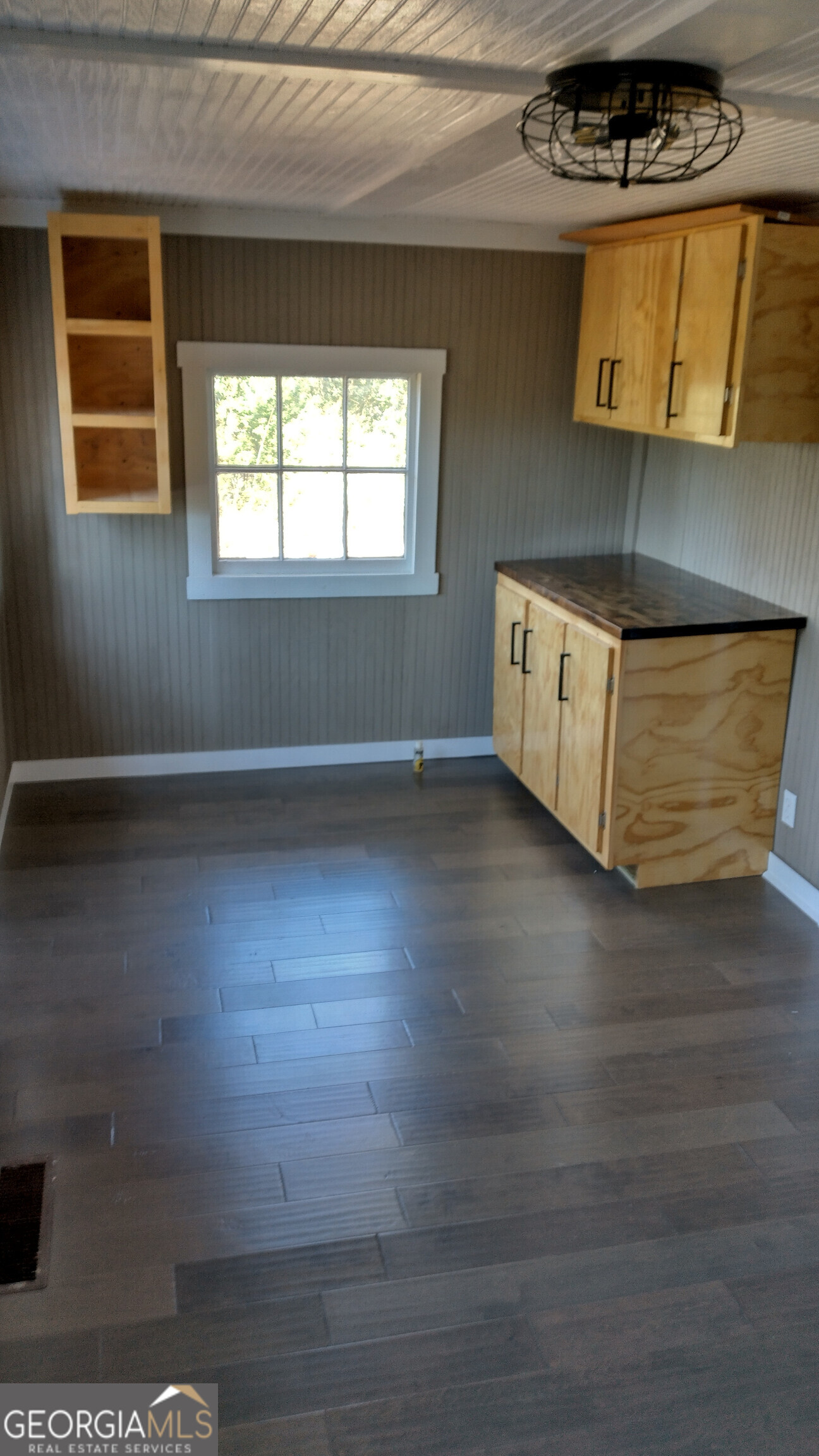 1308 Park Avenue Property Photo 18