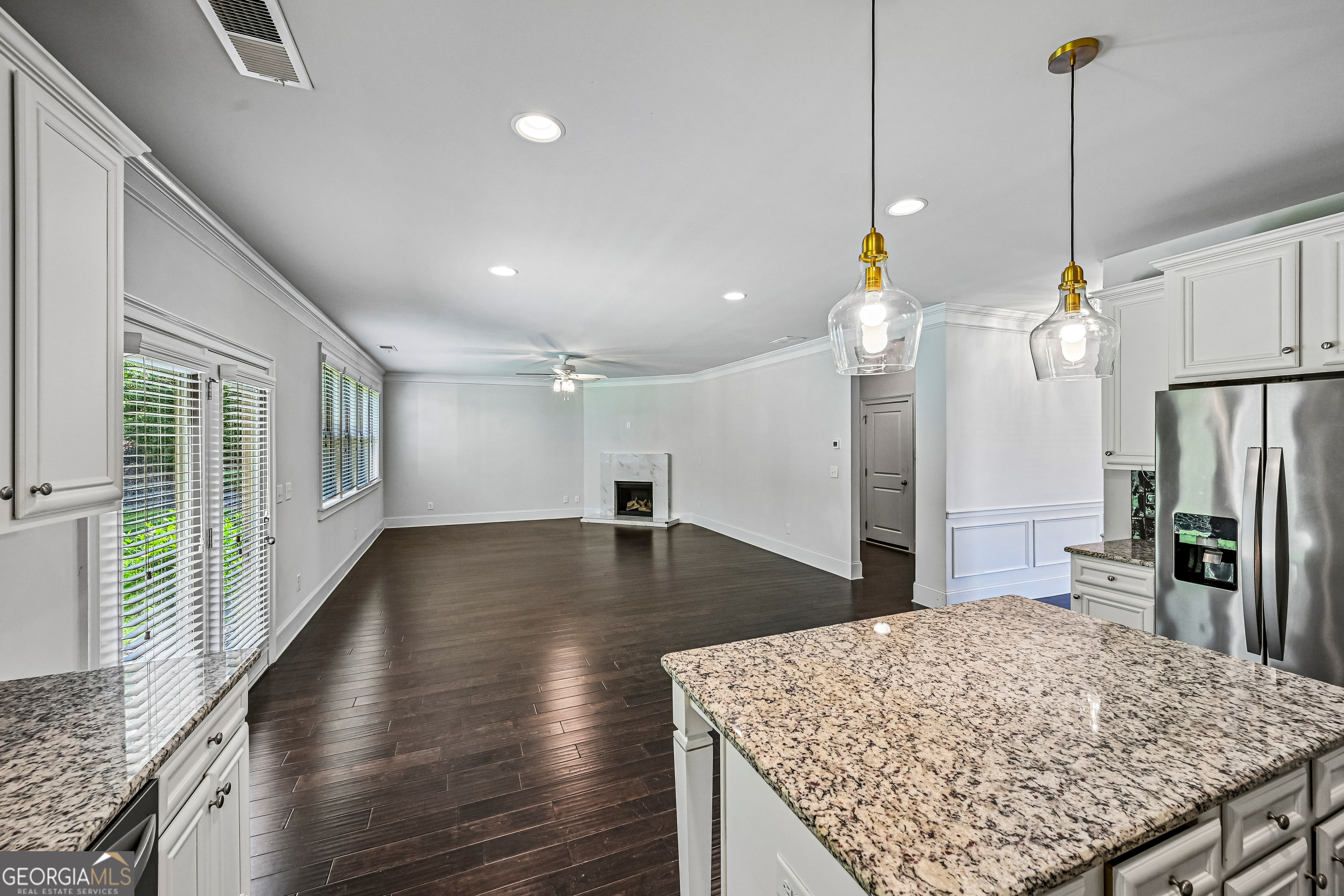 198 Hickory Pointe Drive Property Photo 13