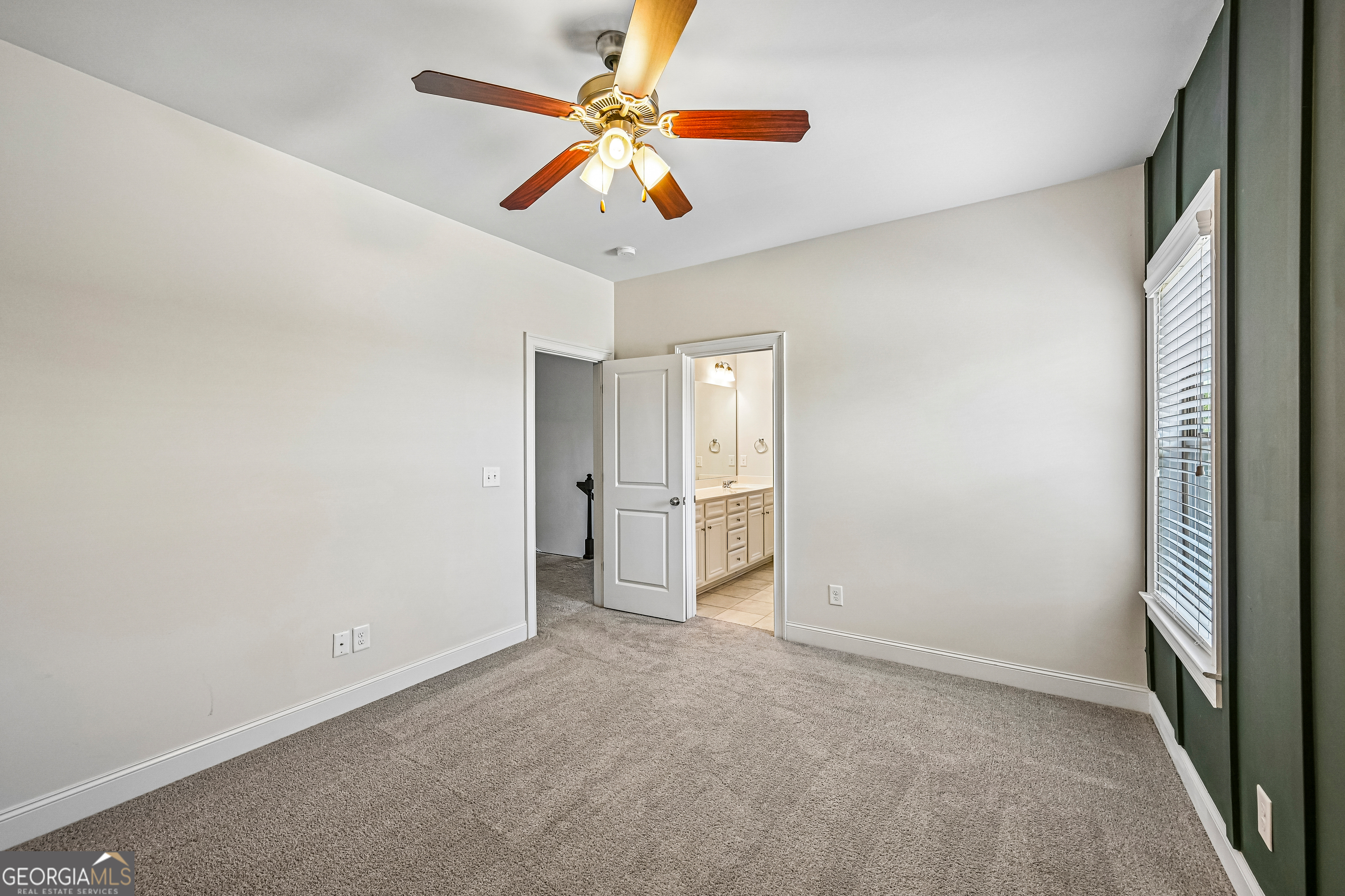 198 Hickory Pointe Drive Property Photo 31